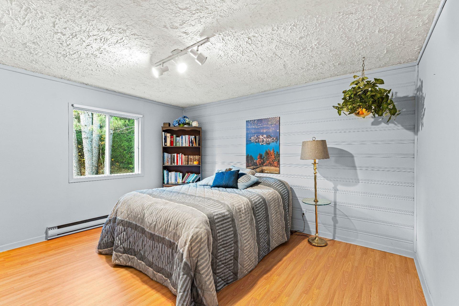 









97Z

 - 99Z


Rue Lévesque

,
Magog,




QC
J1X5T6

