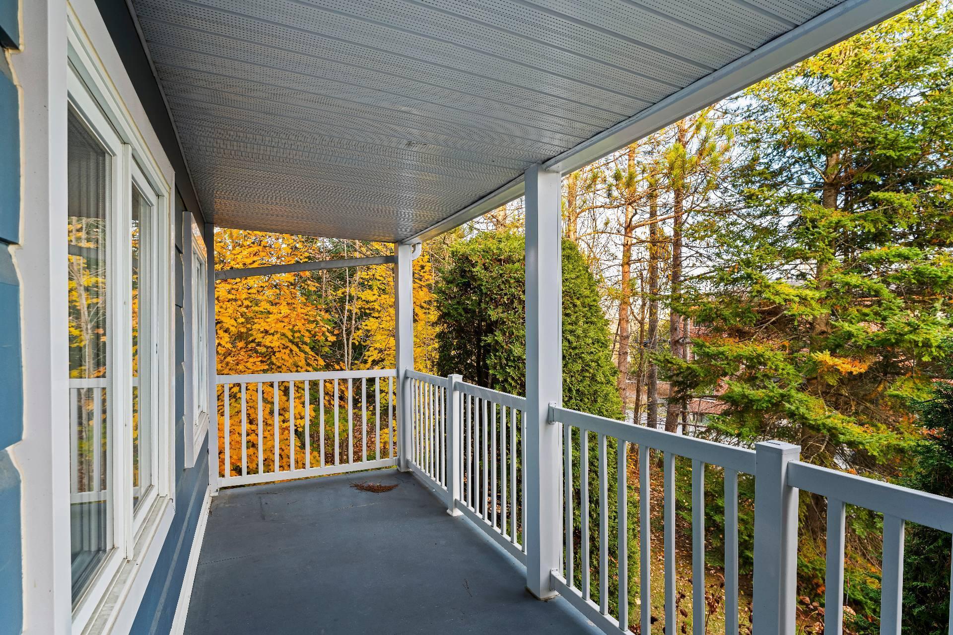 









97Z

 - 99Z


Rue Lévesque

,
Magog,




QC
J1X5T6

