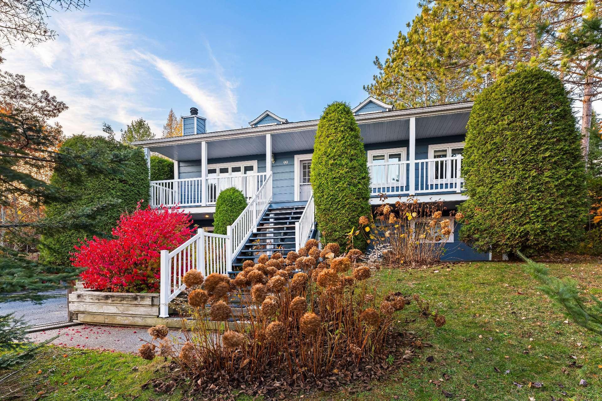 









97Z

 - 99Z


Rue Lévesque

,
Magog,




QC
J1X5T6

