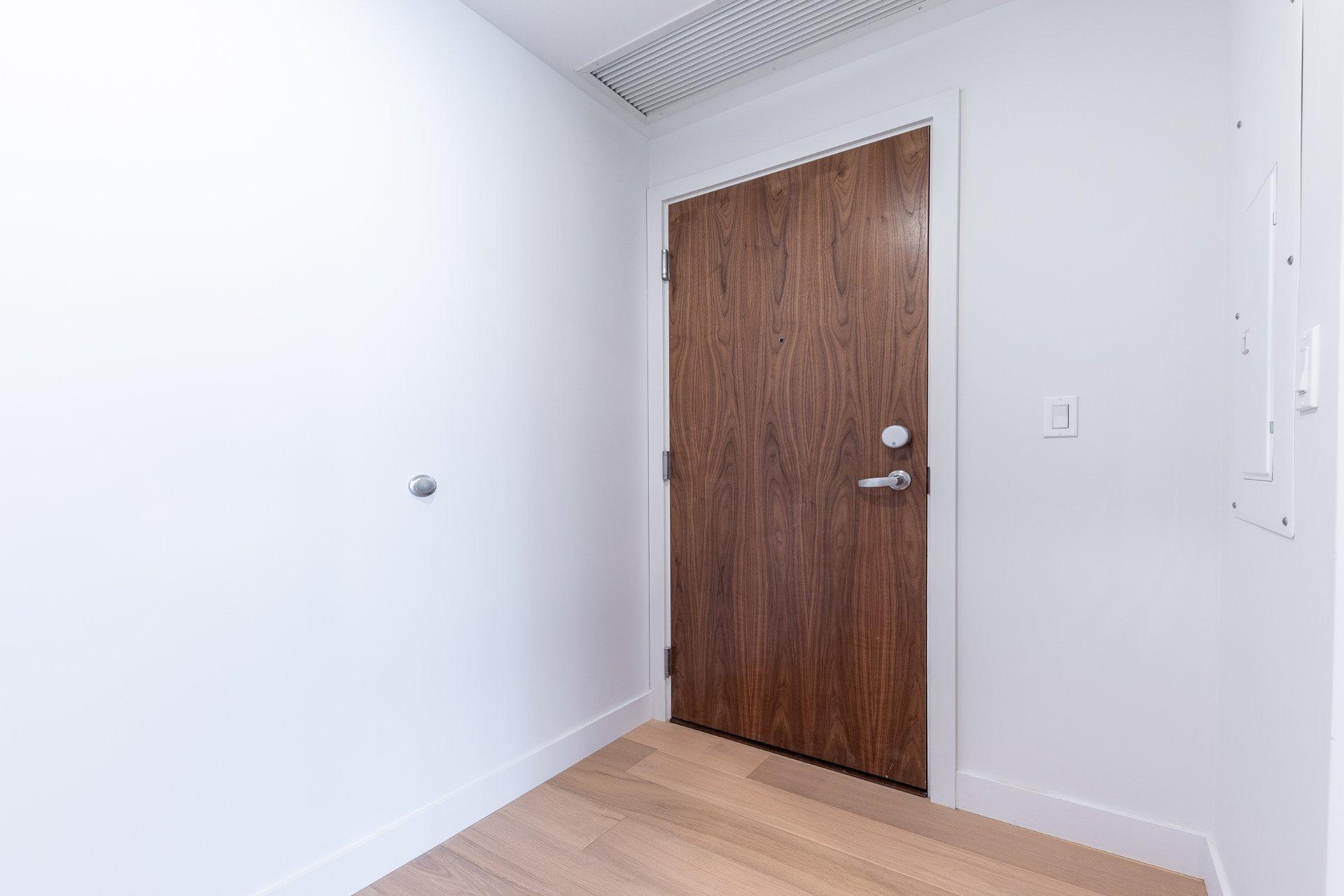 









1500


Boul. René-Lévesque O.

, 2203,
Montréal (Ville-Marie),




QC
H3G0H6

