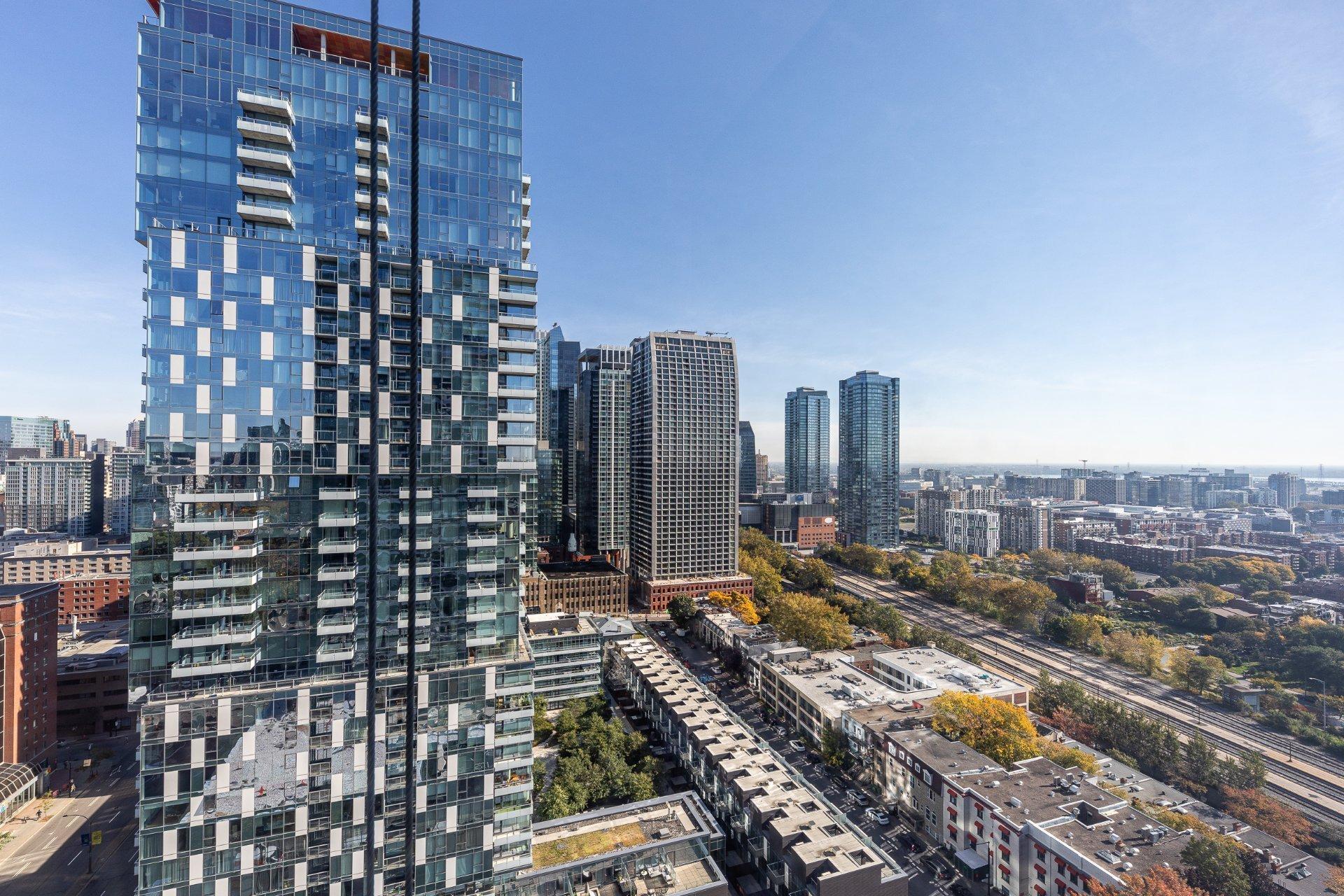 









1500


Boul. René-Lévesque O.

, 2203,
Montréal (Ville-Marie),




QC
H3G0H6

