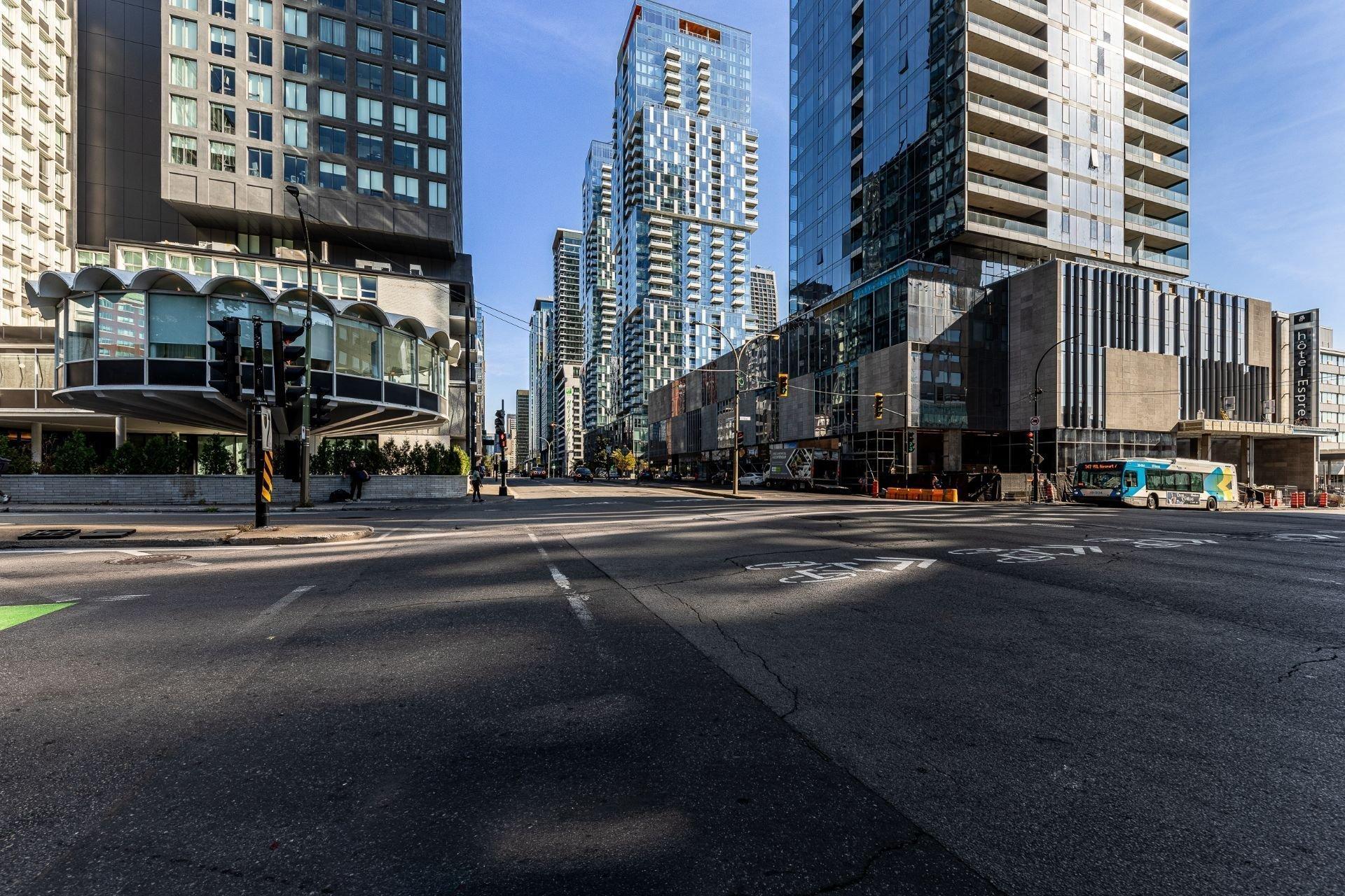 









1500


Boul. René-Lévesque O.

, 2203,
Montréal (Ville-Marie),




QC
H3G0H6

