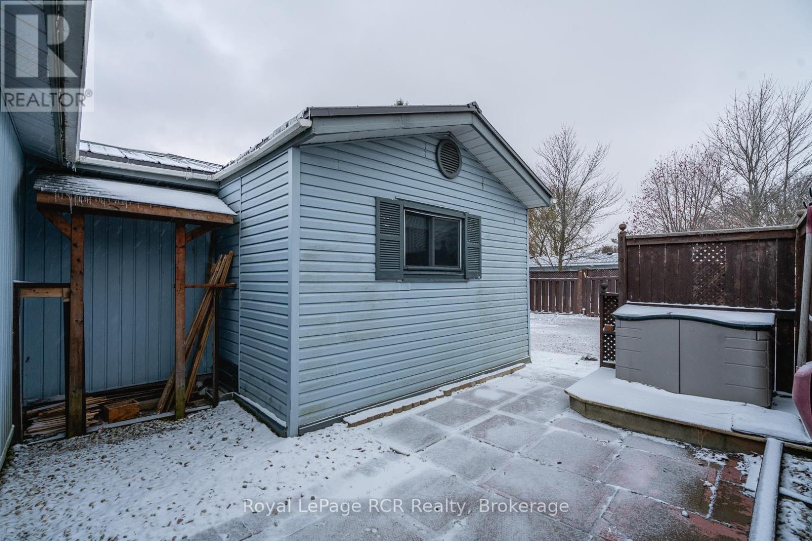 












230 #3 CONCESSION 4 ROAD

,
South Bruce,




Ontario
N0G2V0

