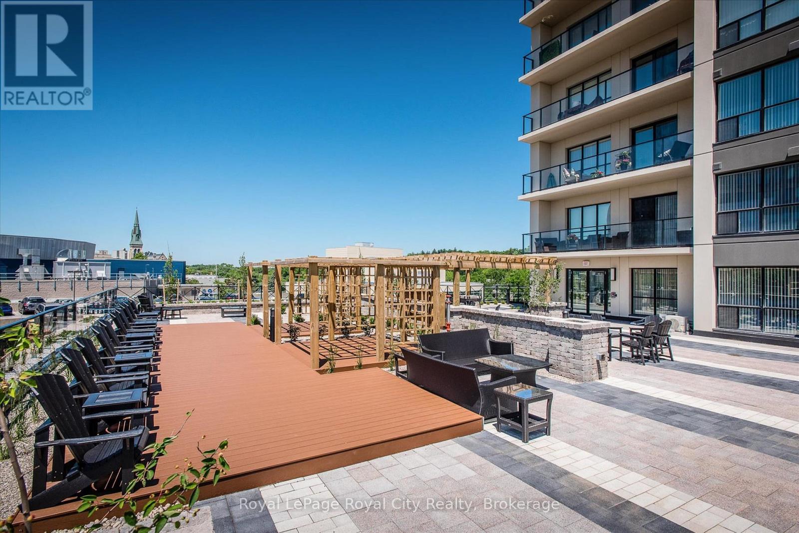 












606 - 160 MACDONELL STREET

,
Guelph (Downtown),




Ontario
N1H0A9

