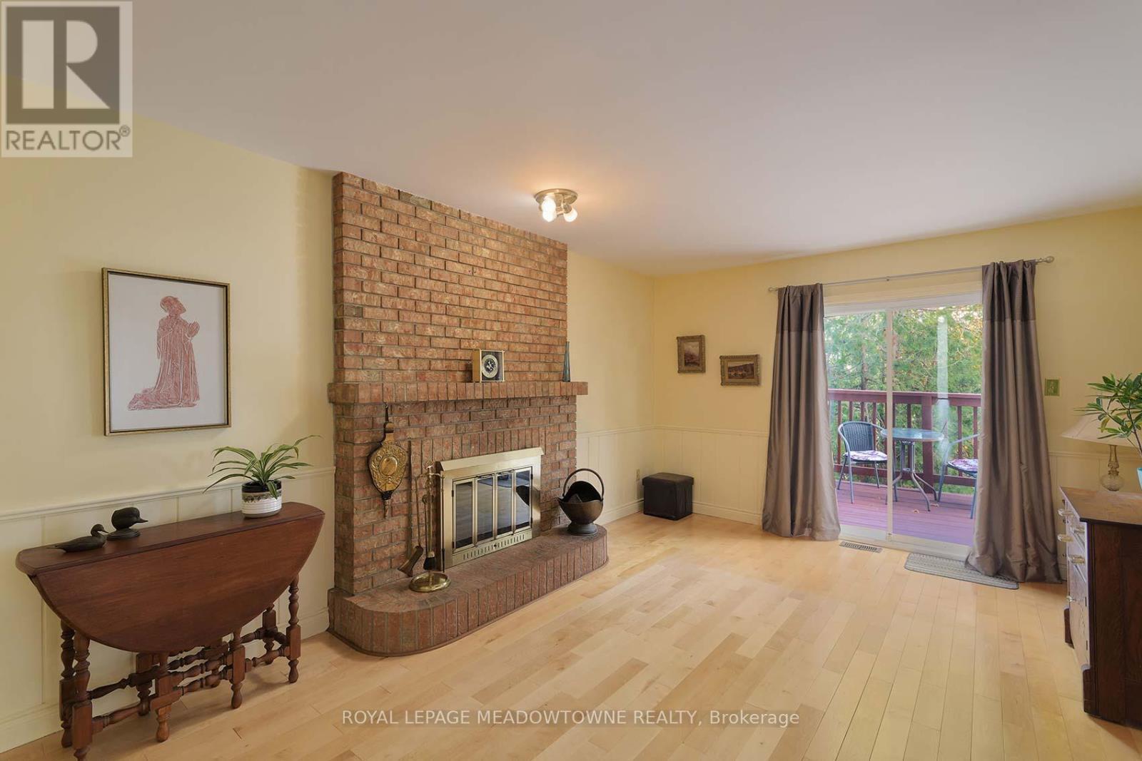 












4207 TRAPPER CRESCENT

,
Mississauga,




Ontario
L5L3A7

