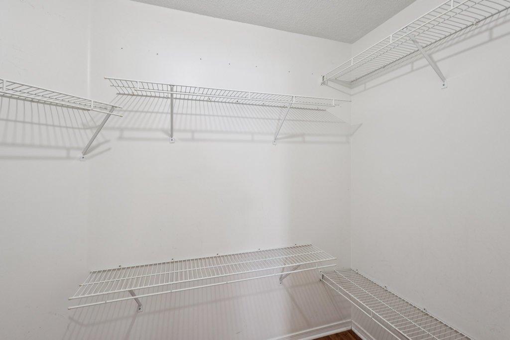 









240


Boul. de l'Hôpital

, 15,
Gatineau (Gatineau),




QC
J8T8J6

