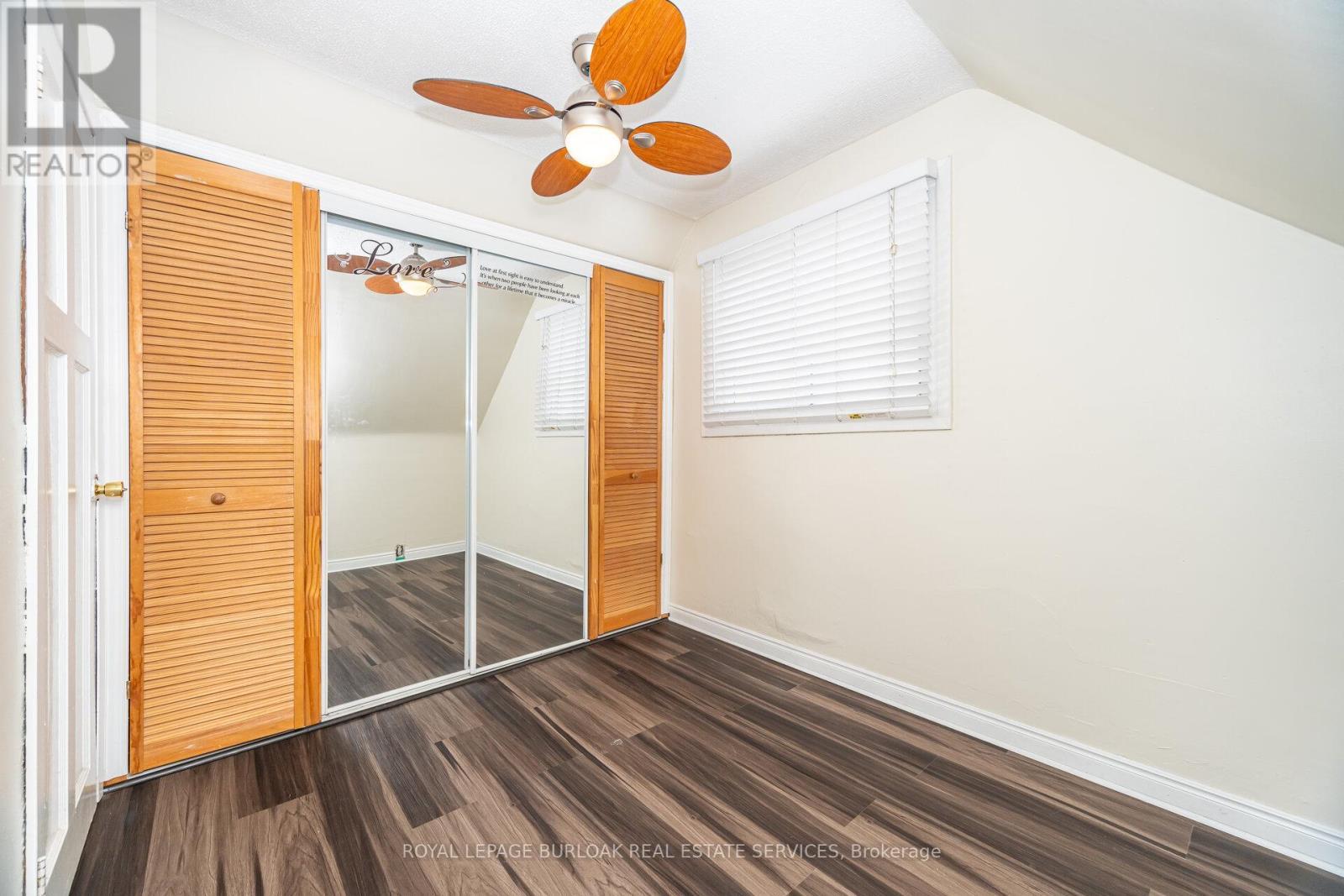 












163 CONNAUGHT AVENUE N

,
Hamilton,




Ontario
L8L6Z4

