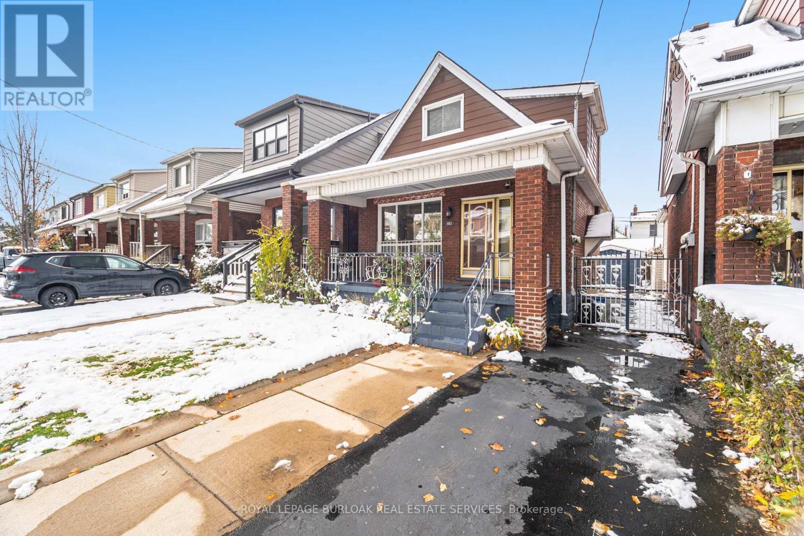 












163 CONNAUGHT AVENUE N

,
Hamilton,




Ontario
L8L6Z4

