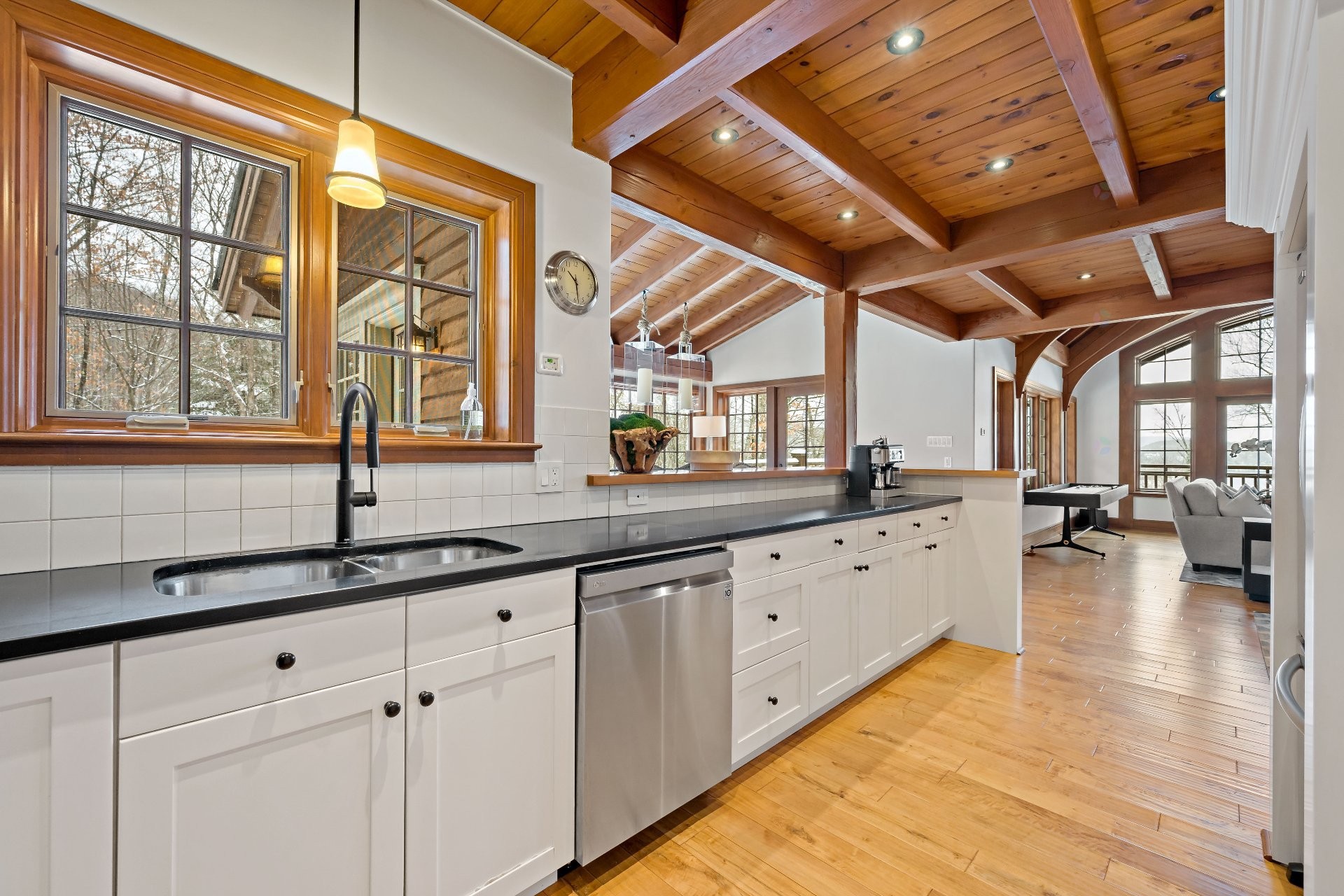 









263


Ch. Wheeler

,
Mont-Tremblant,




QC
J8E1V3

