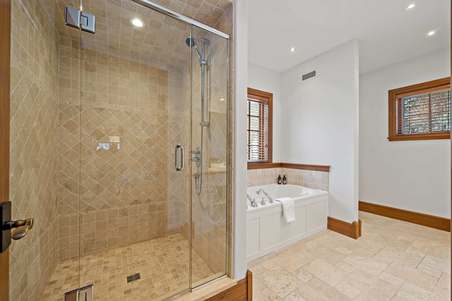 









263


Ch. Wheeler

,
Mont-Tremblant,




QC
J8E1V3

