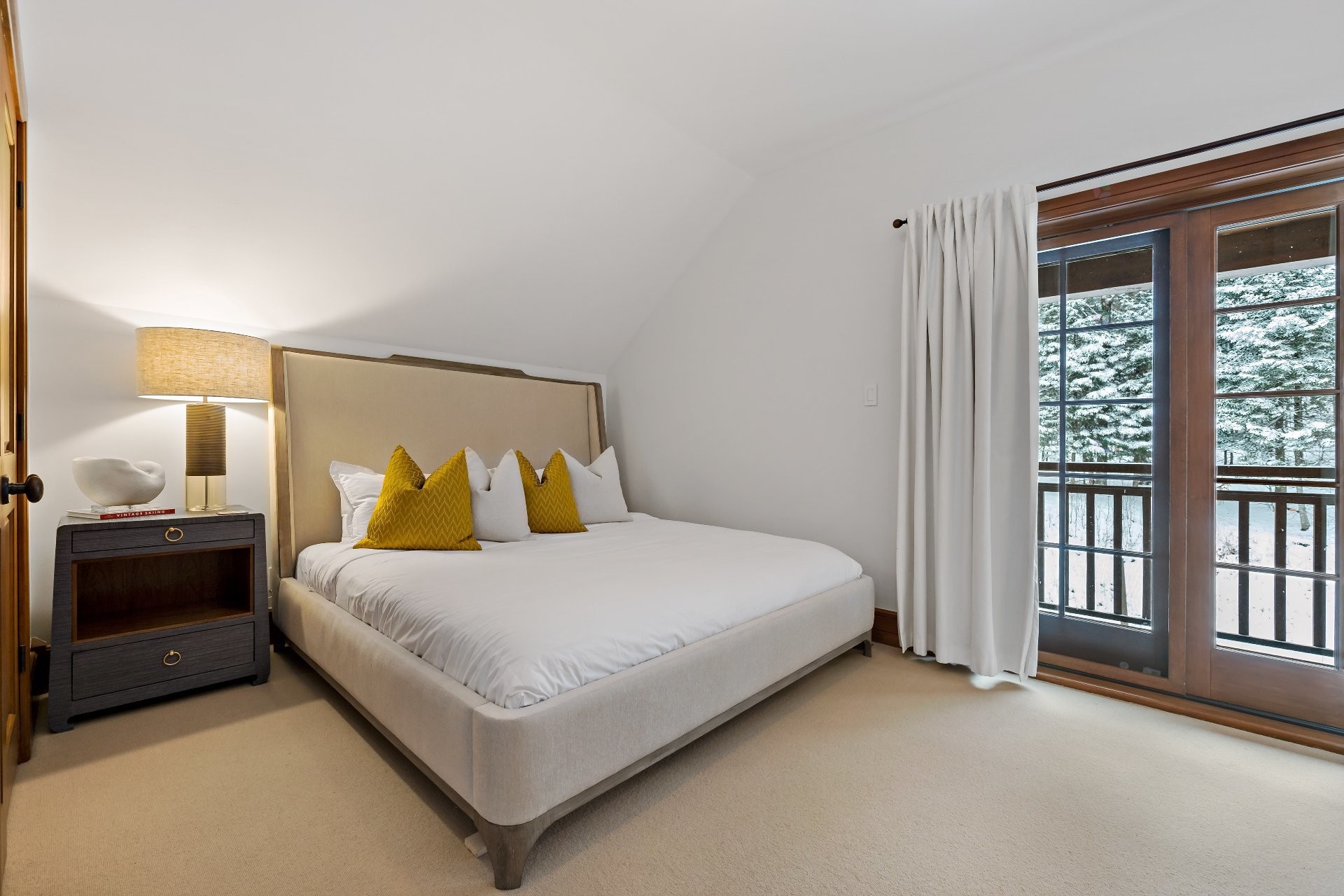 









263


Ch. Wheeler

,
Mont-Tremblant,




QC
J8E1V3

