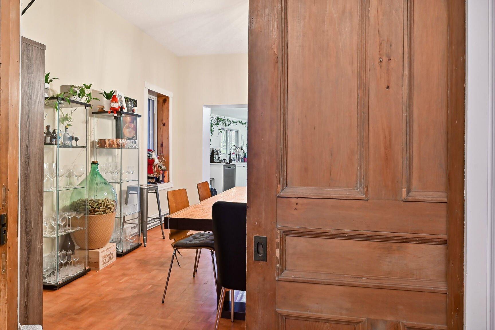 









440


Rue de la Congrégation

,
Montréal (Le Sud-Ouest),




QC
H3K2H7

