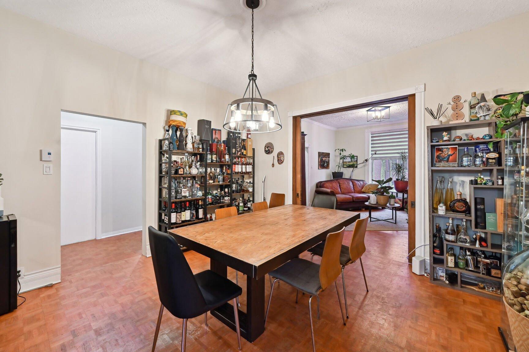 









440


Rue de la Congrégation

,
Montréal (Le Sud-Ouest),




QC
H3K2H7

