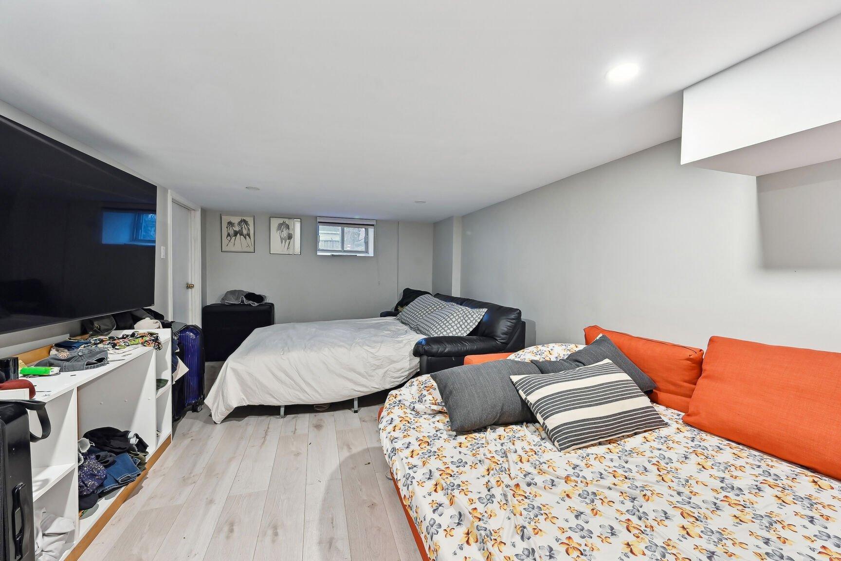 









440


Rue de la Congrégation

,
Montréal (Le Sud-Ouest),




QC
H3K2H7

