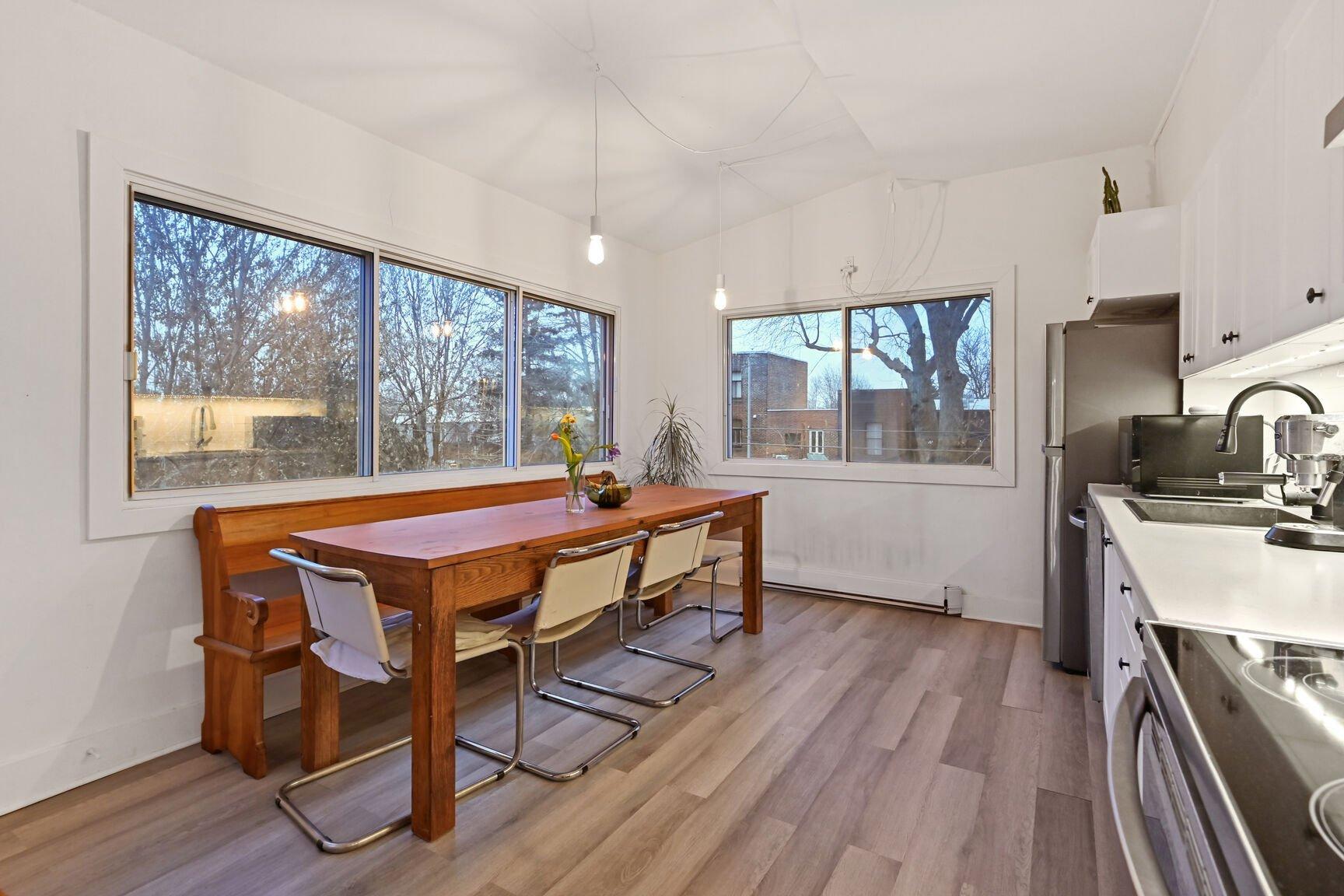 









440


Rue de la Congrégation

,
Montréal (Le Sud-Ouest),




QC
H3K2H7

