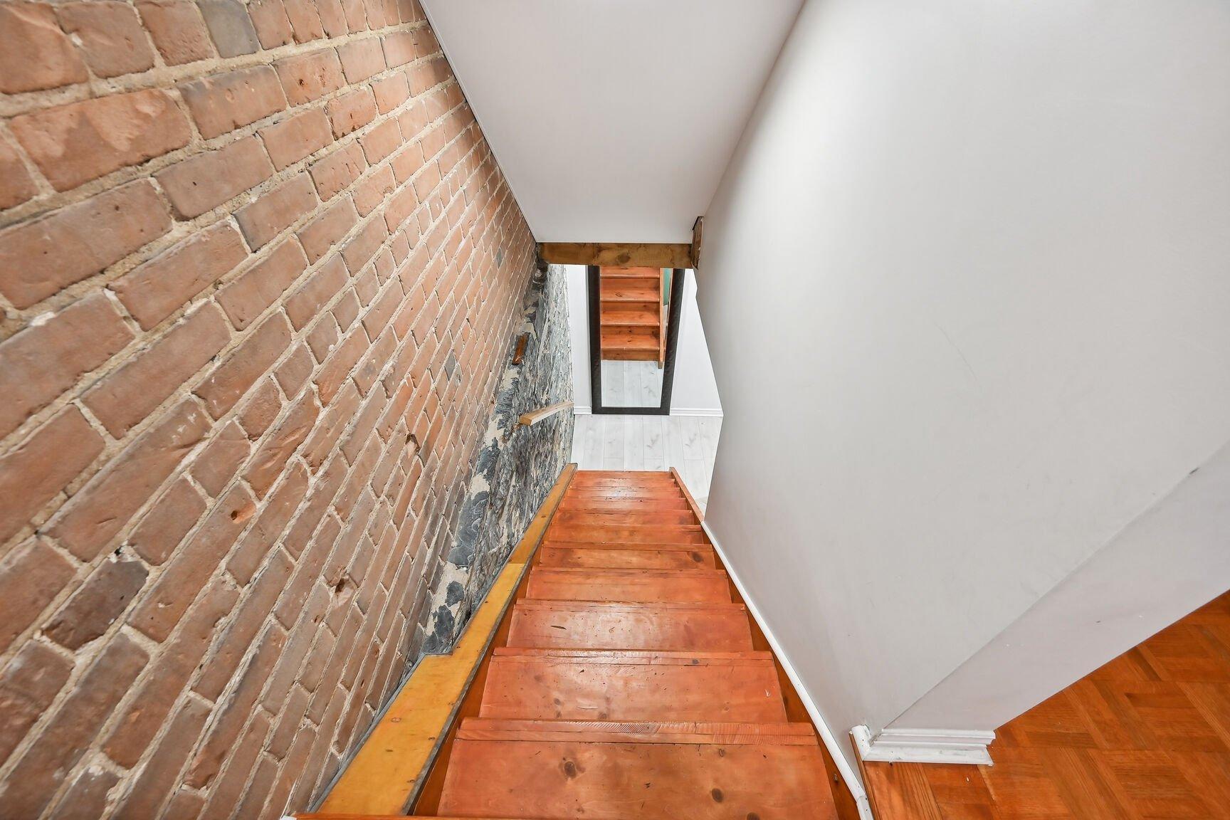 









440


Rue de la Congrégation

,
Montréal (Le Sud-Ouest),




QC
H3K2H7

