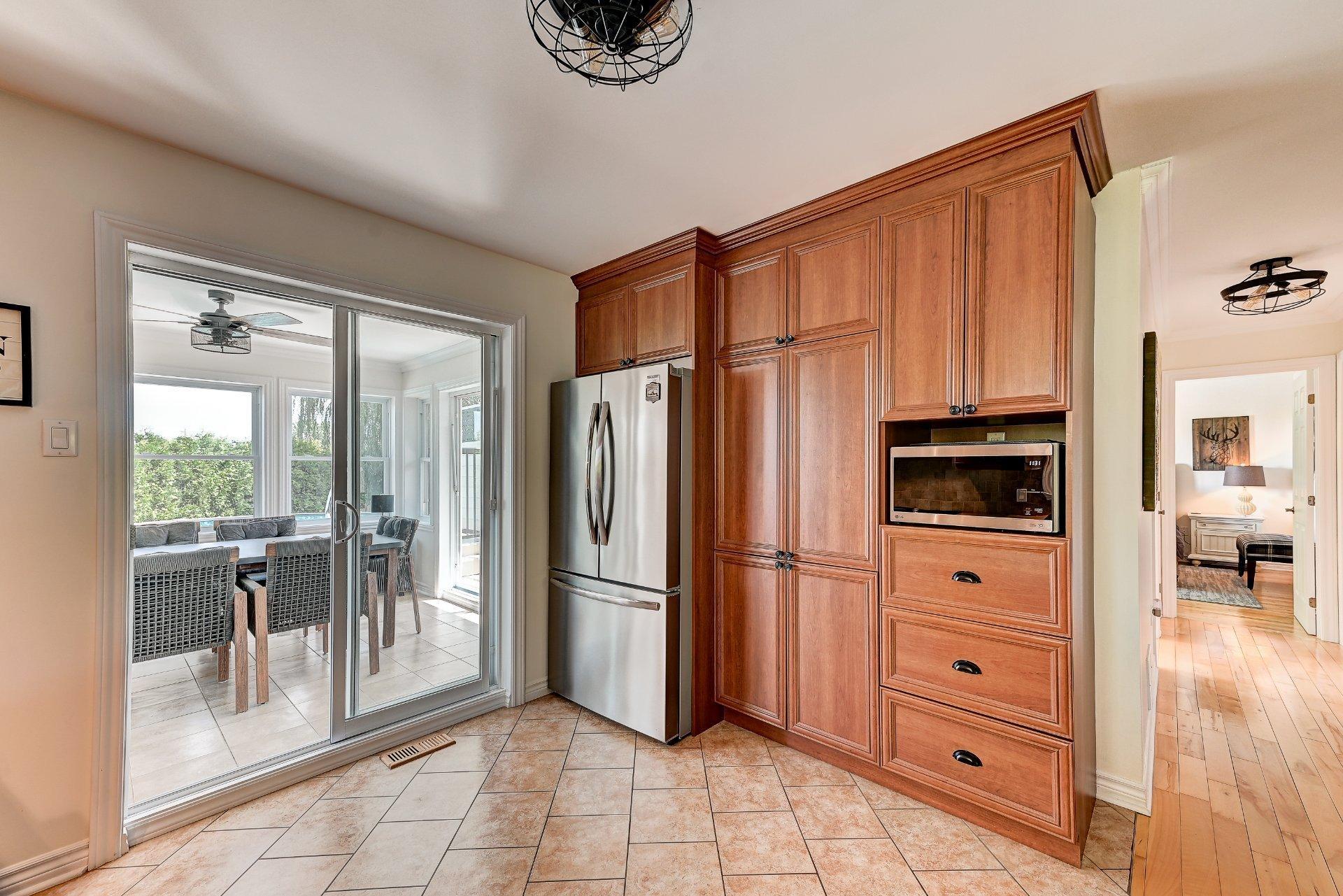 









51


Rue Anatole-Touchette

,
Saint-Jean-sur-Richelieu,




QC
J2X4L5

