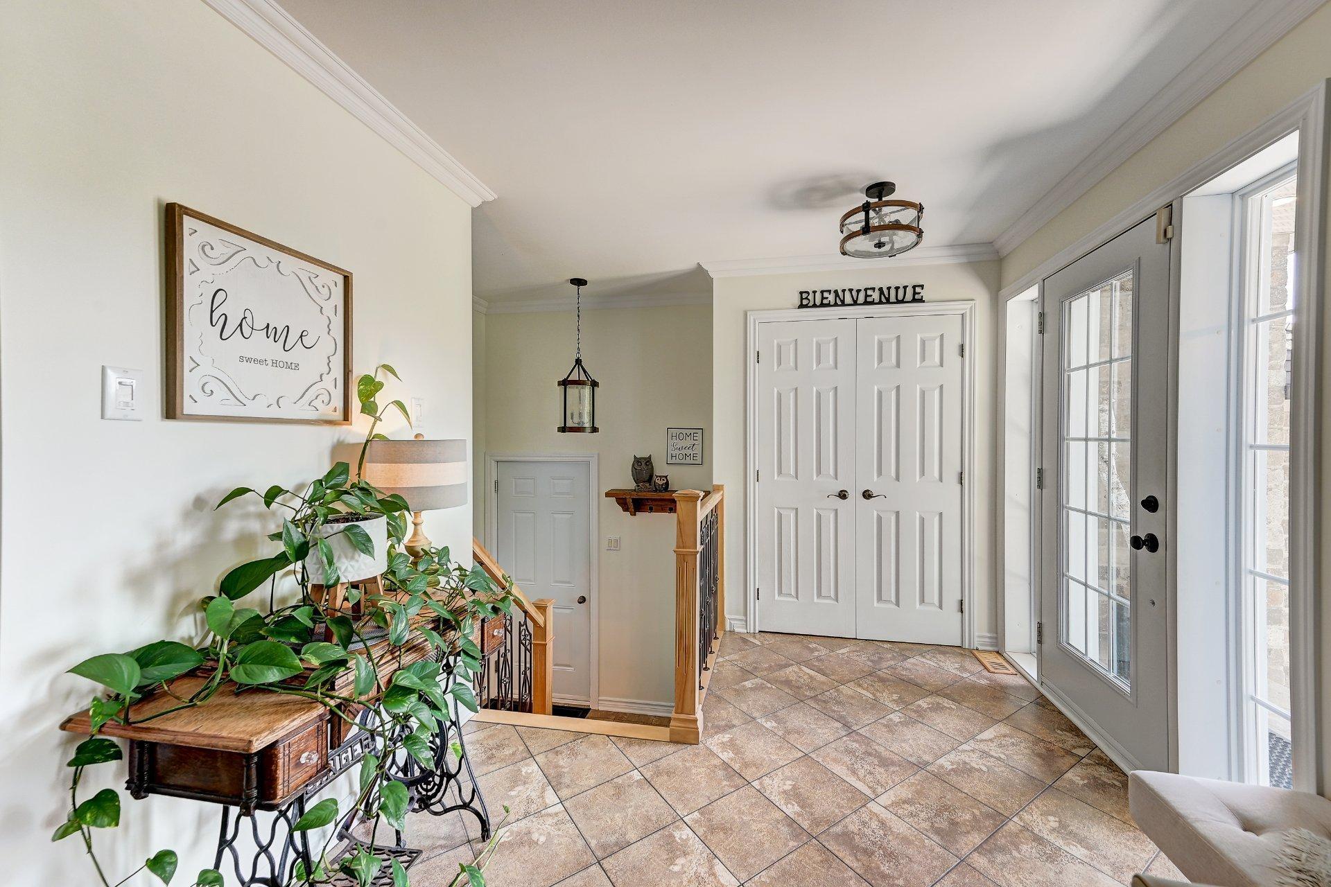 









51


Rue Anatole-Touchette

,
Saint-Jean-sur-Richelieu,




QC
J2X4L5

