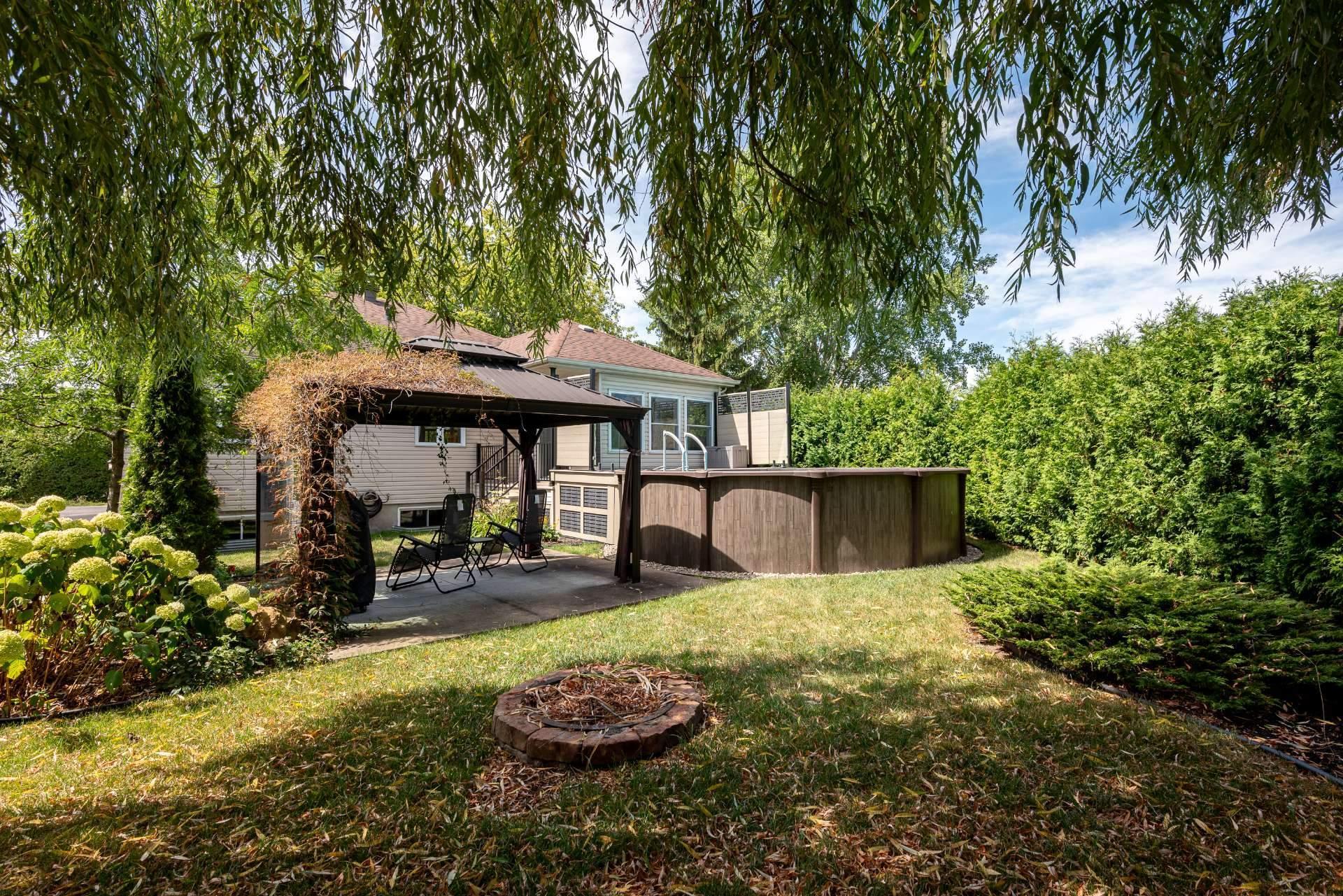 









51


Rue Anatole-Touchette

,
Saint-Jean-sur-Richelieu,




QC
J2X4L5

