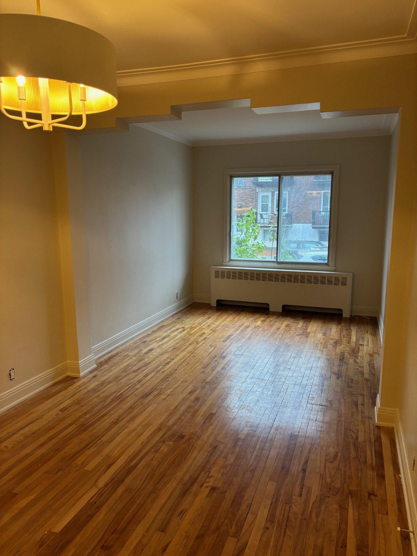 









9087


Rue St-Denis

,
Montréal (Ahuntsic-Cartierville),




QC
H2M1N5

