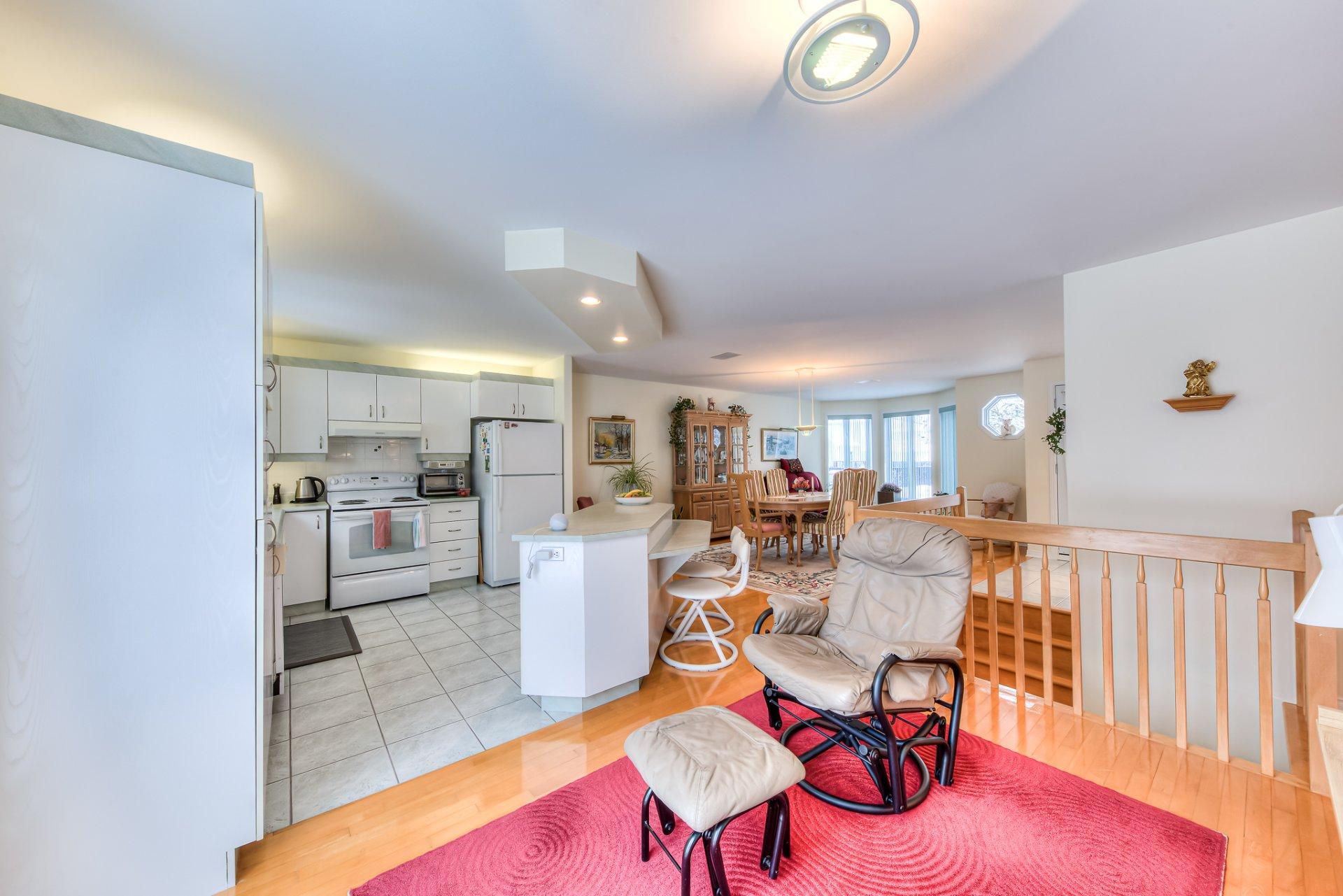 









2


Rue des Pistoles

,
Blainville,




QC
J7C5B2

