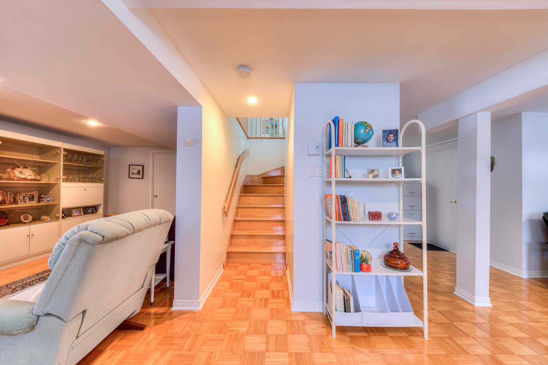 









2


Rue des Pistoles

,
Blainville,




QC
J7C5B2

