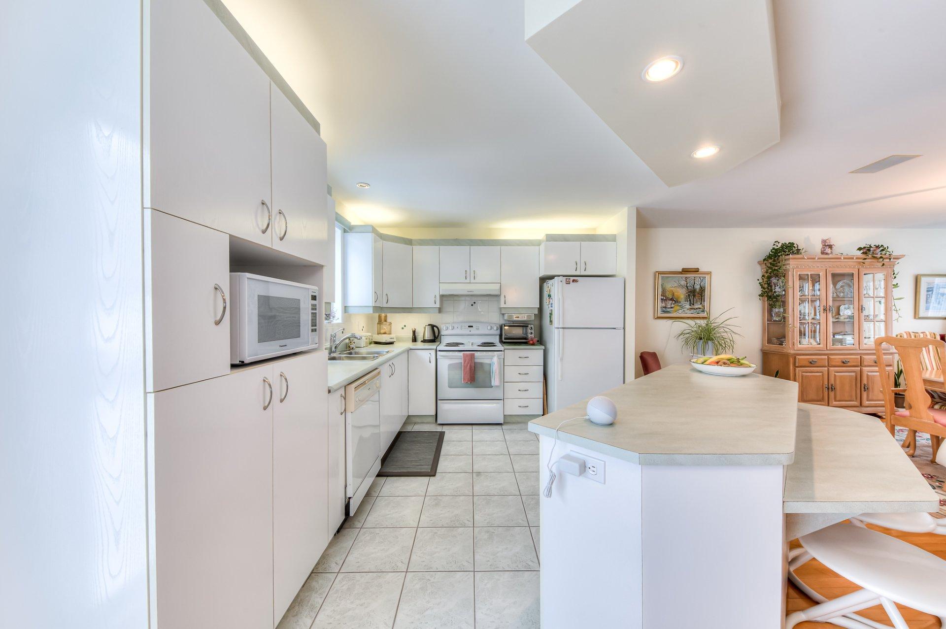 









2


Rue des Pistoles

,
Blainville,




QC
J7C5B2

