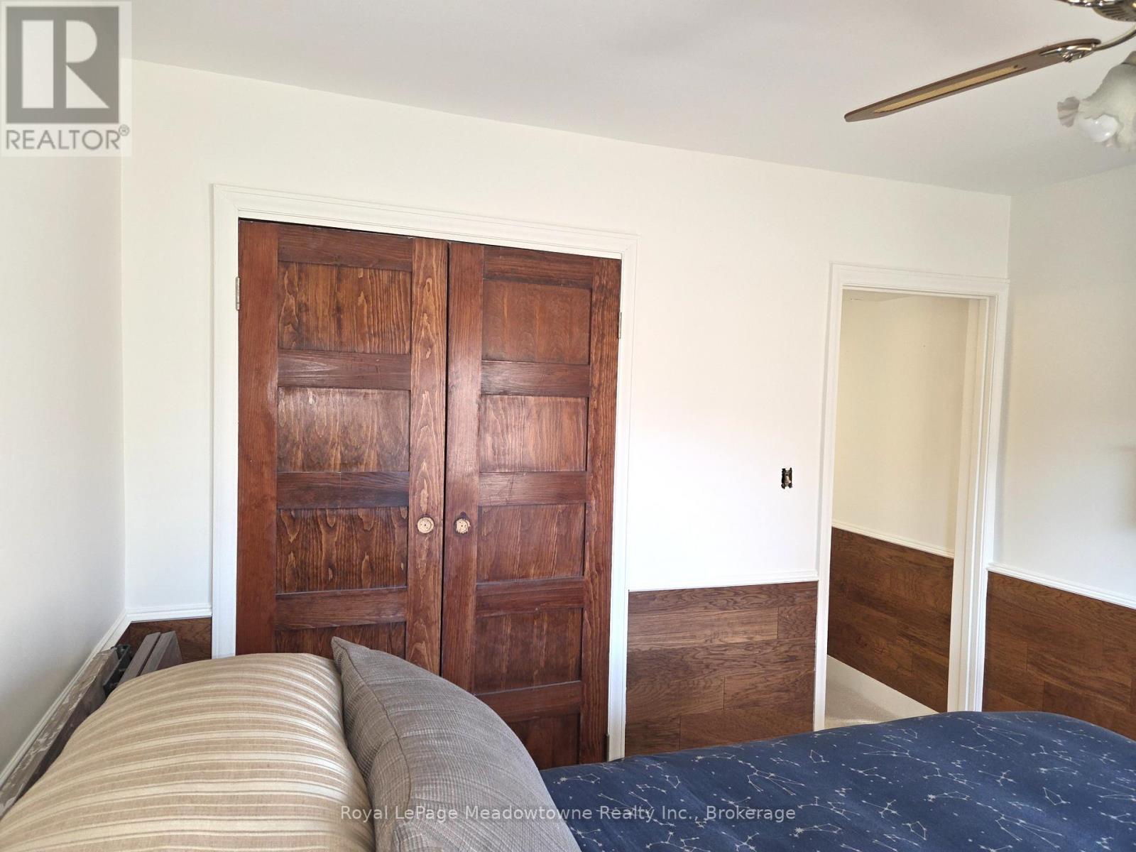 












10 - 2405 LAKESHORE ROAD

,
Burlington (Brant),




Ontario
L7R1B8

