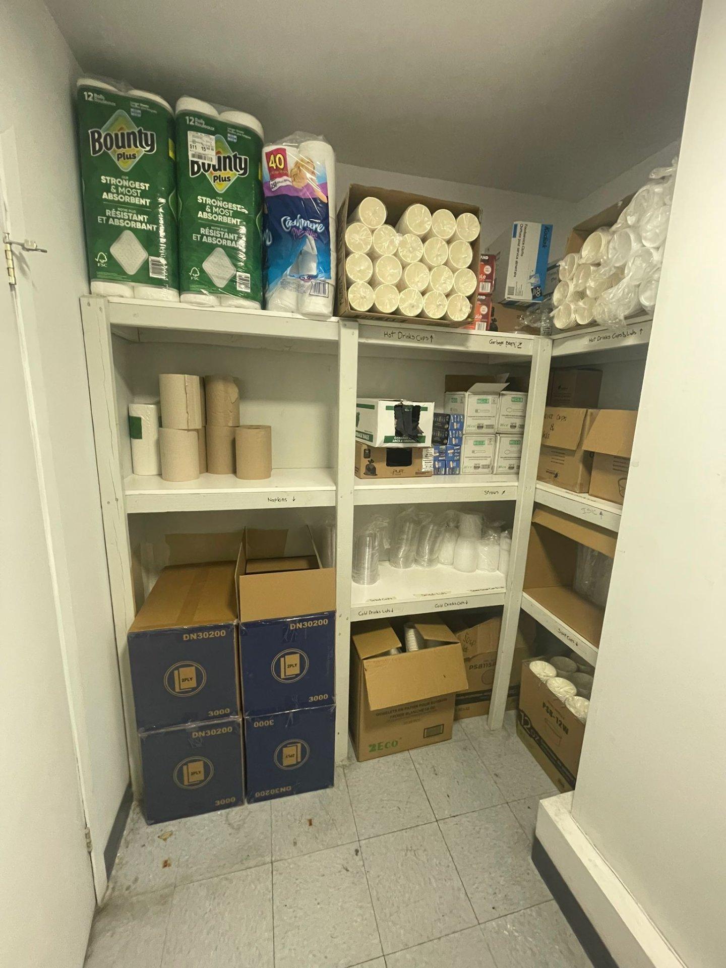 









1613


Rue St-Denis

,
Montréal (Ville-Marie),




QC
H2X3K3

