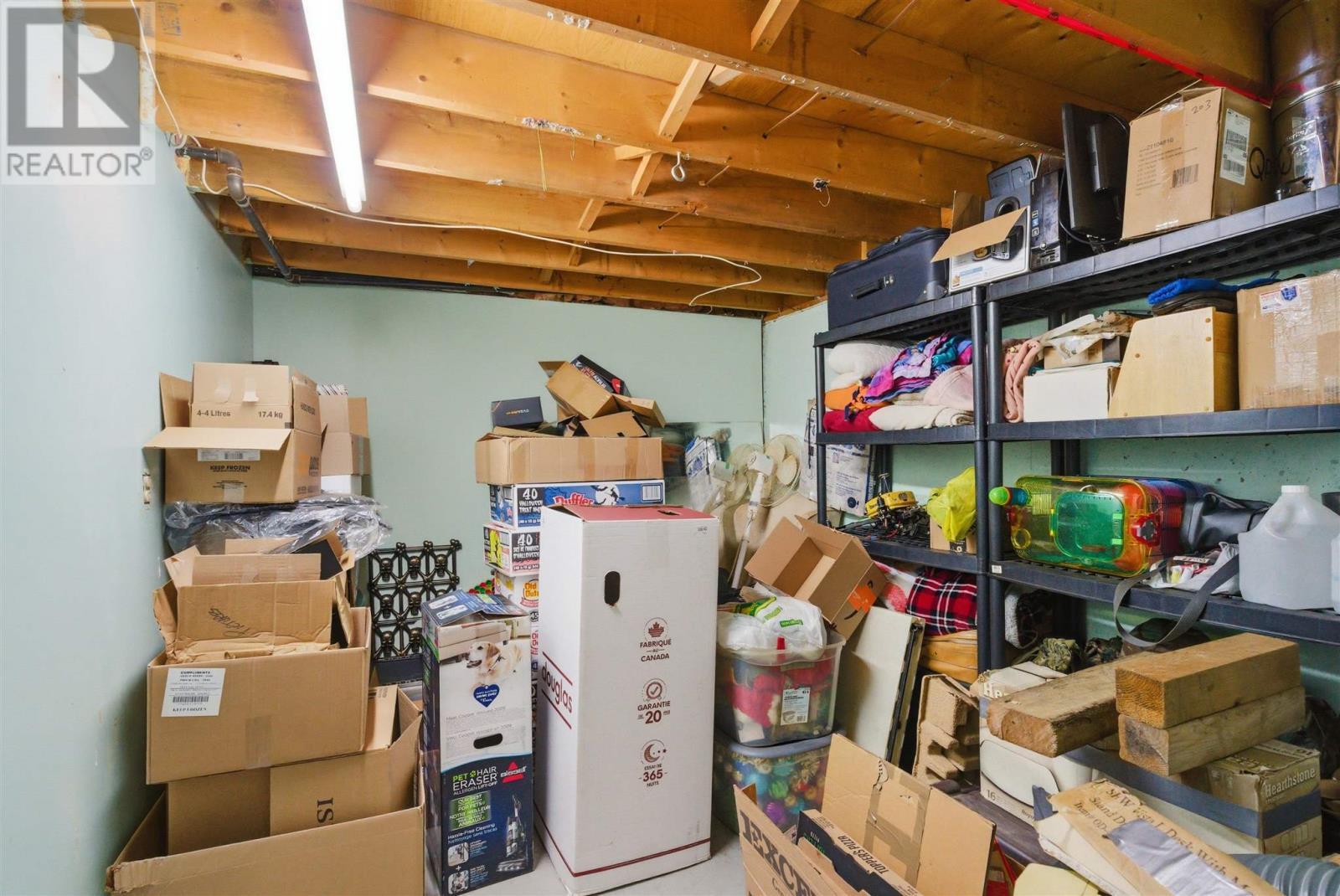 












29 Laurier RD

,
Elliot Lake,




Ontario
P5A2T9

