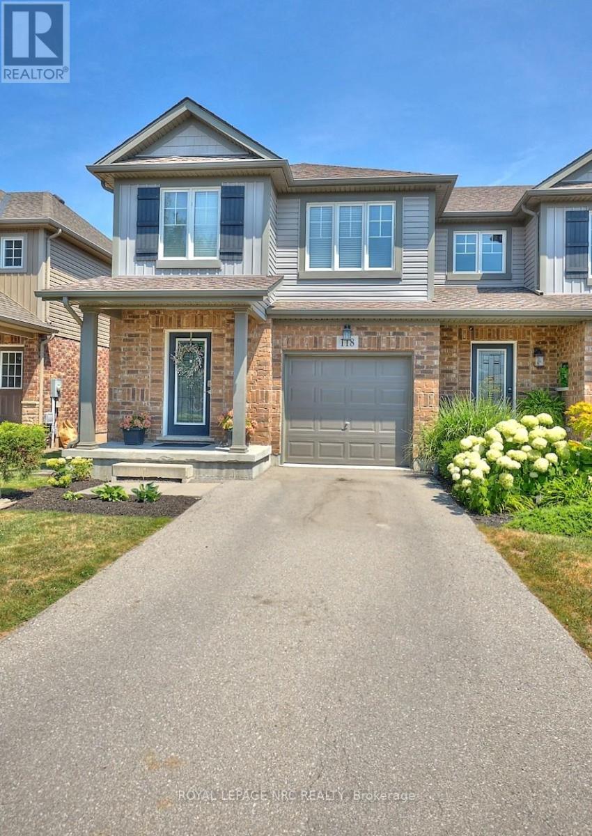 












118 ROSELAWN CRESCENT

,
Welland (Coyle Creek),




Ontario
L3C0C4

