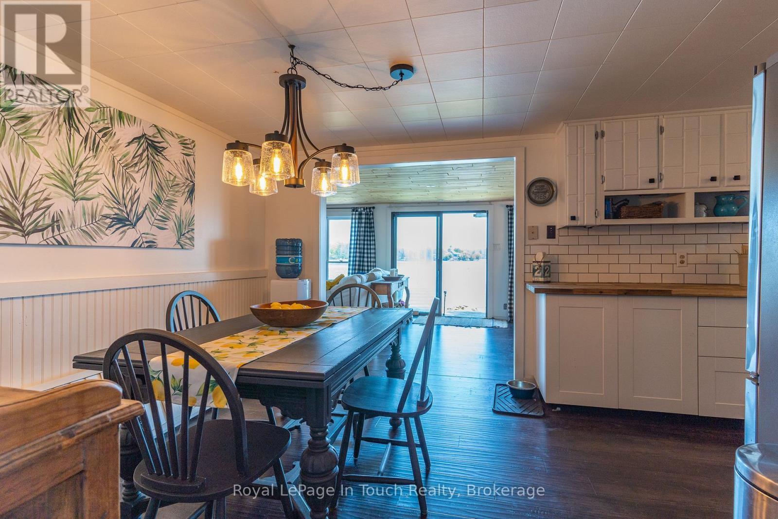 












1682 ISLAND 630

,
Georgian Bay (Baxter),




Ontario
P0E1E0

