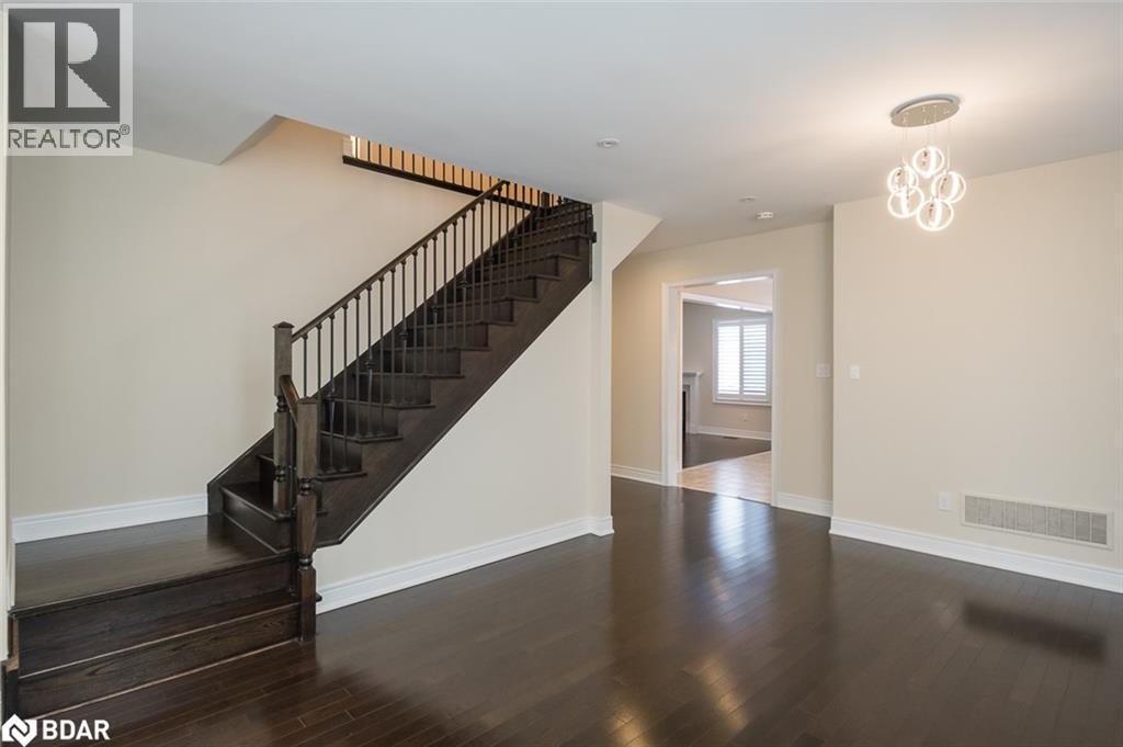 












195 HUDDLESTONE Crescent

,
Milton,




Ontario
L9T8M9

