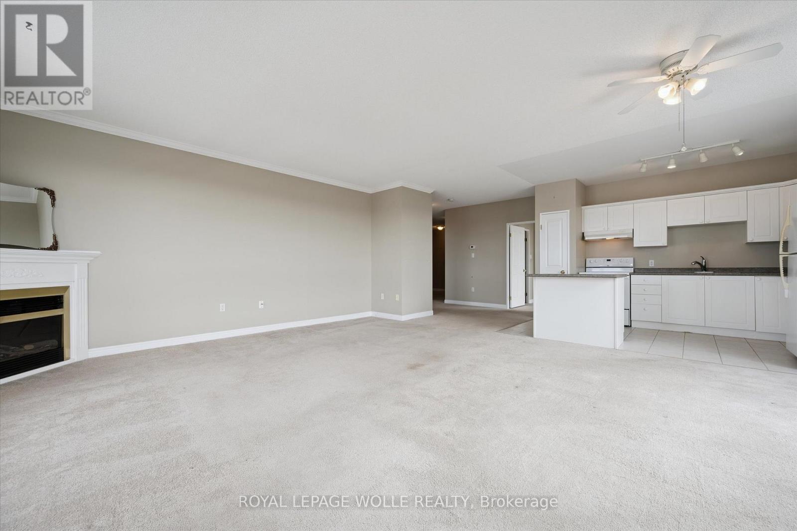 












706 - 255 KEATS WAY

,
Waterloo,




Ontario
N2L6N6

