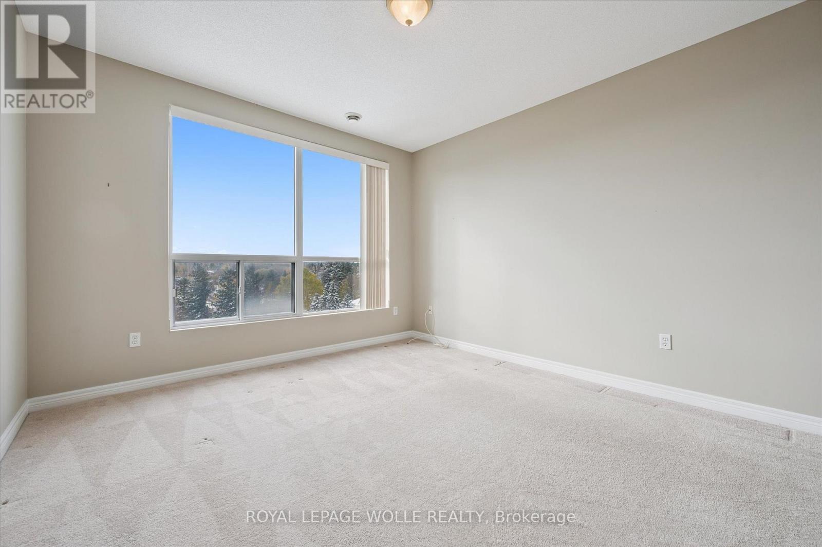 












706 - 255 KEATS WAY

,
Waterloo,




Ontario
N2L6N6

