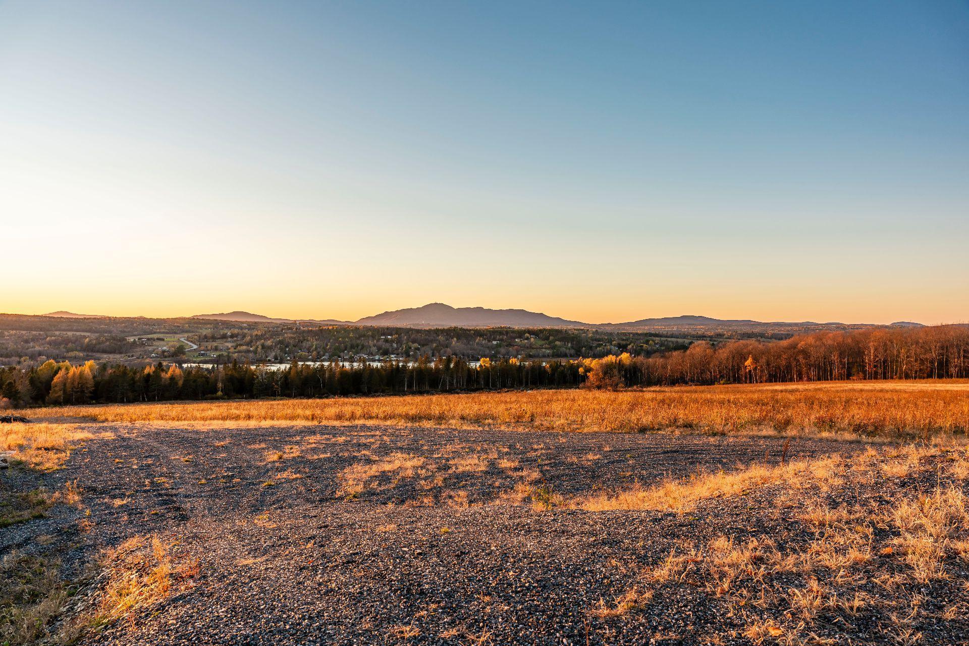 












Ch. du Lac

,
Sainte-Catherine-de-Hatley,







QC
J0B1W0

