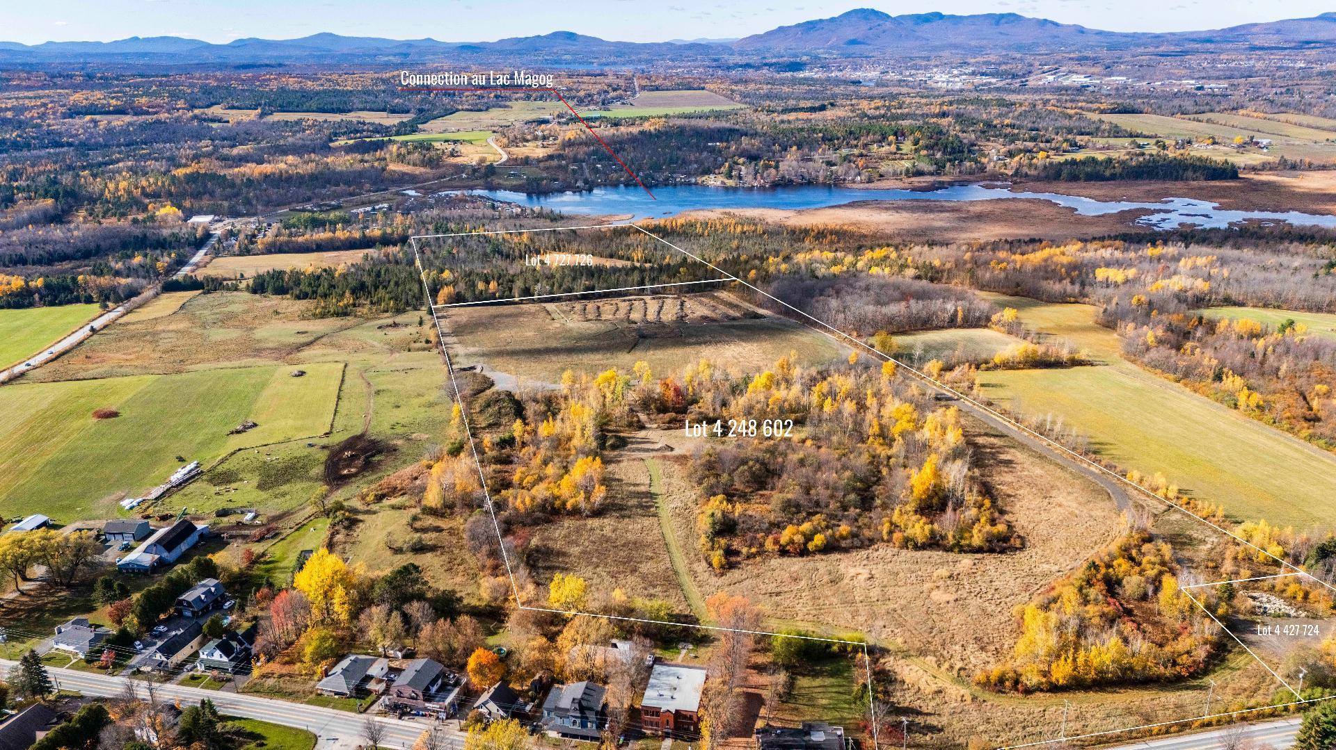 












Ch. du Lac

,
Sainte-Catherine-de-Hatley,







QC
J0B1W0

