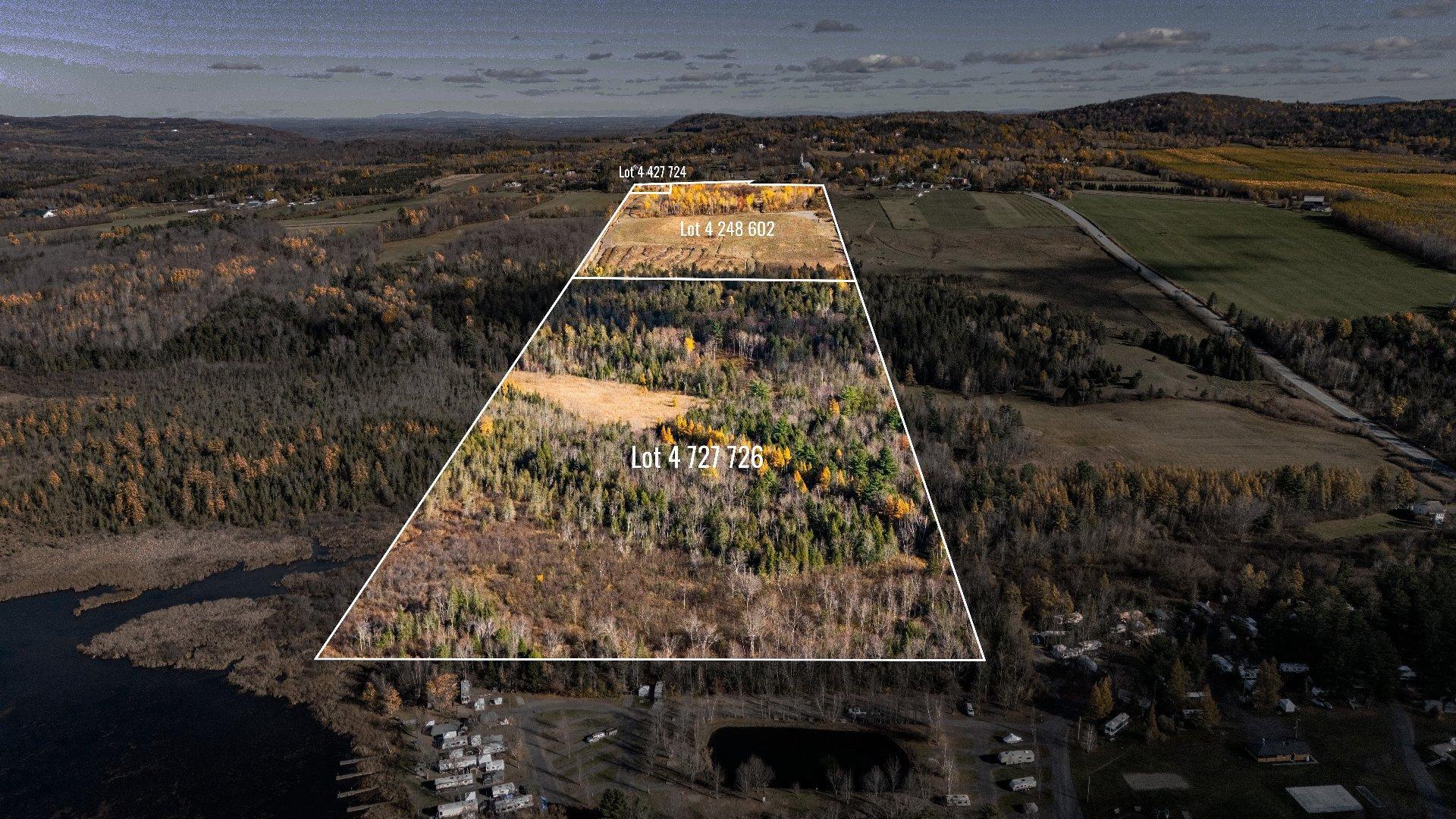 












Ch. du Lac

,
Sainte-Catherine-de-Hatley,







QC
J0B1W0

