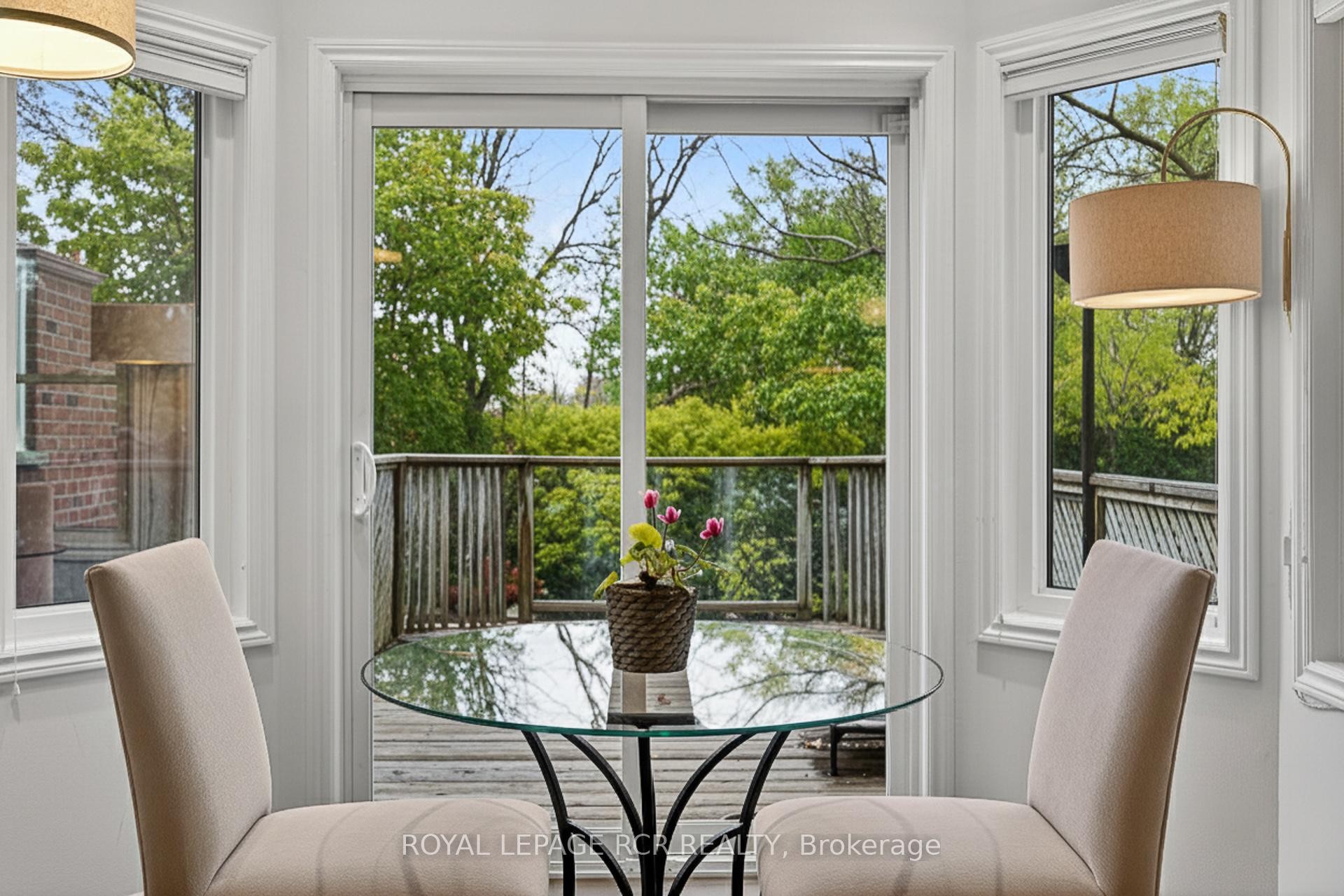 









87


George

Street,
Aurora,




ON
L4G 2S3

