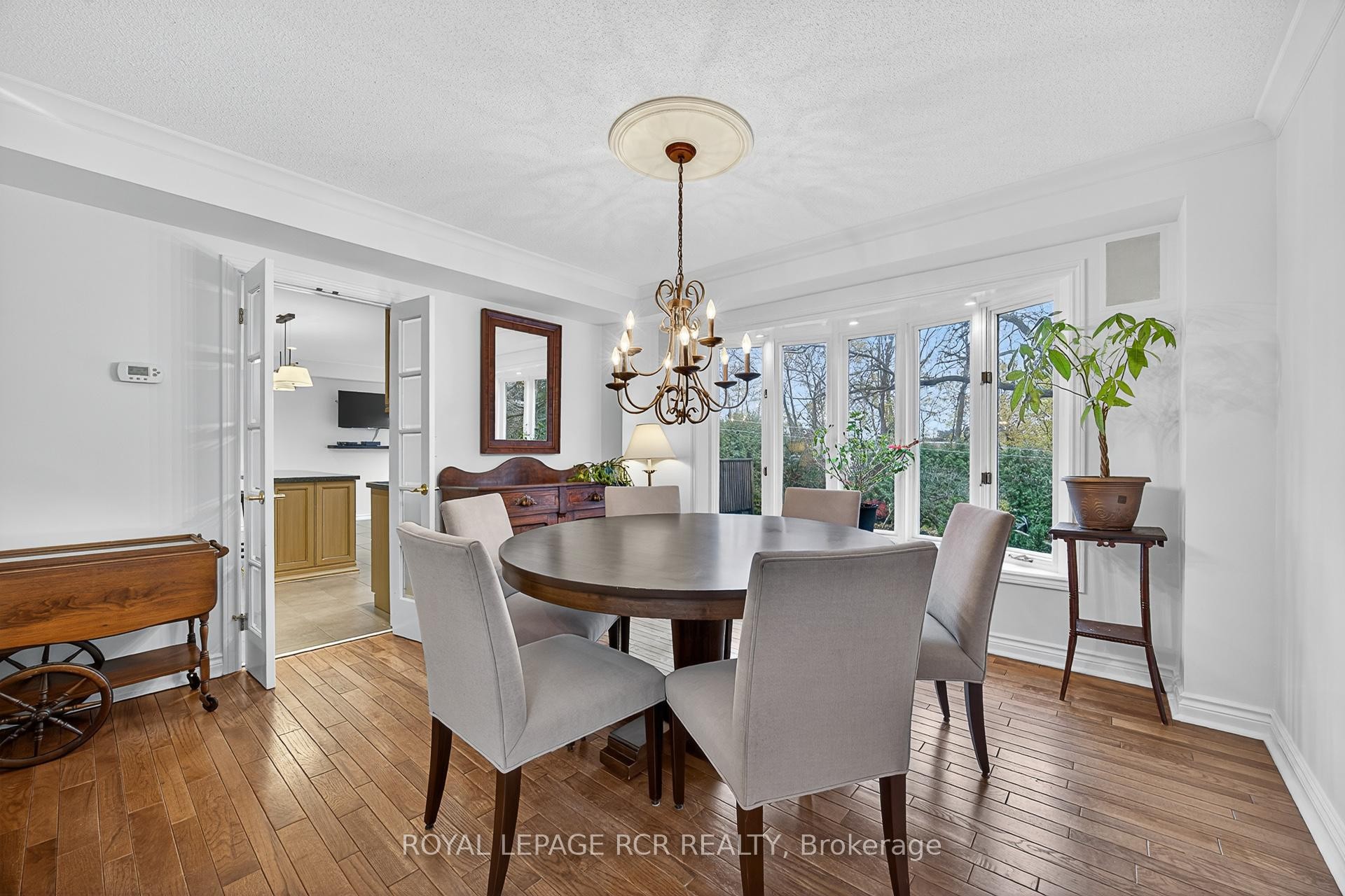 









87


George

Street,
Aurora,




ON
L4G 2S3

