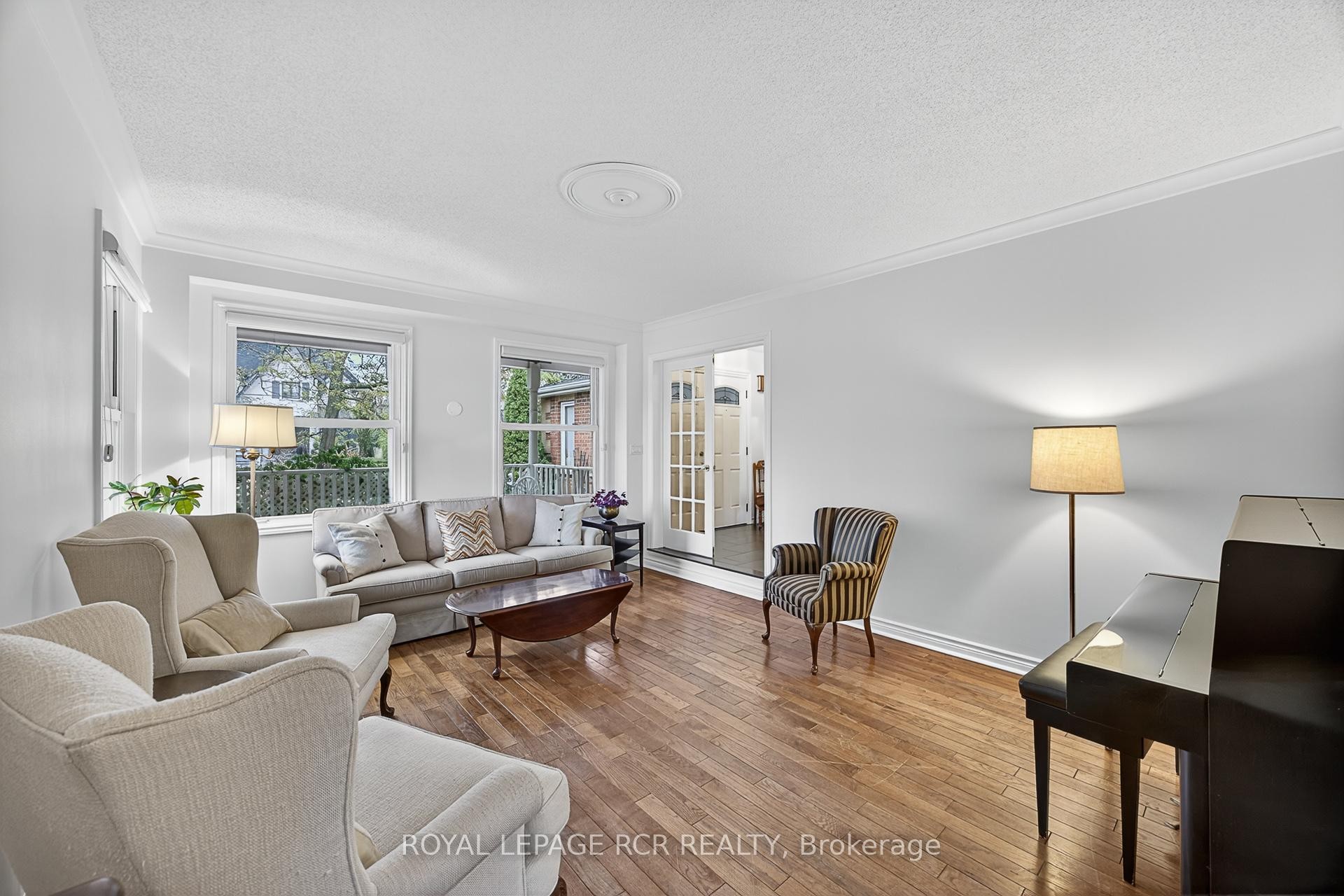 









87


George

Street,
Aurora,




ON
L4G 2S3

