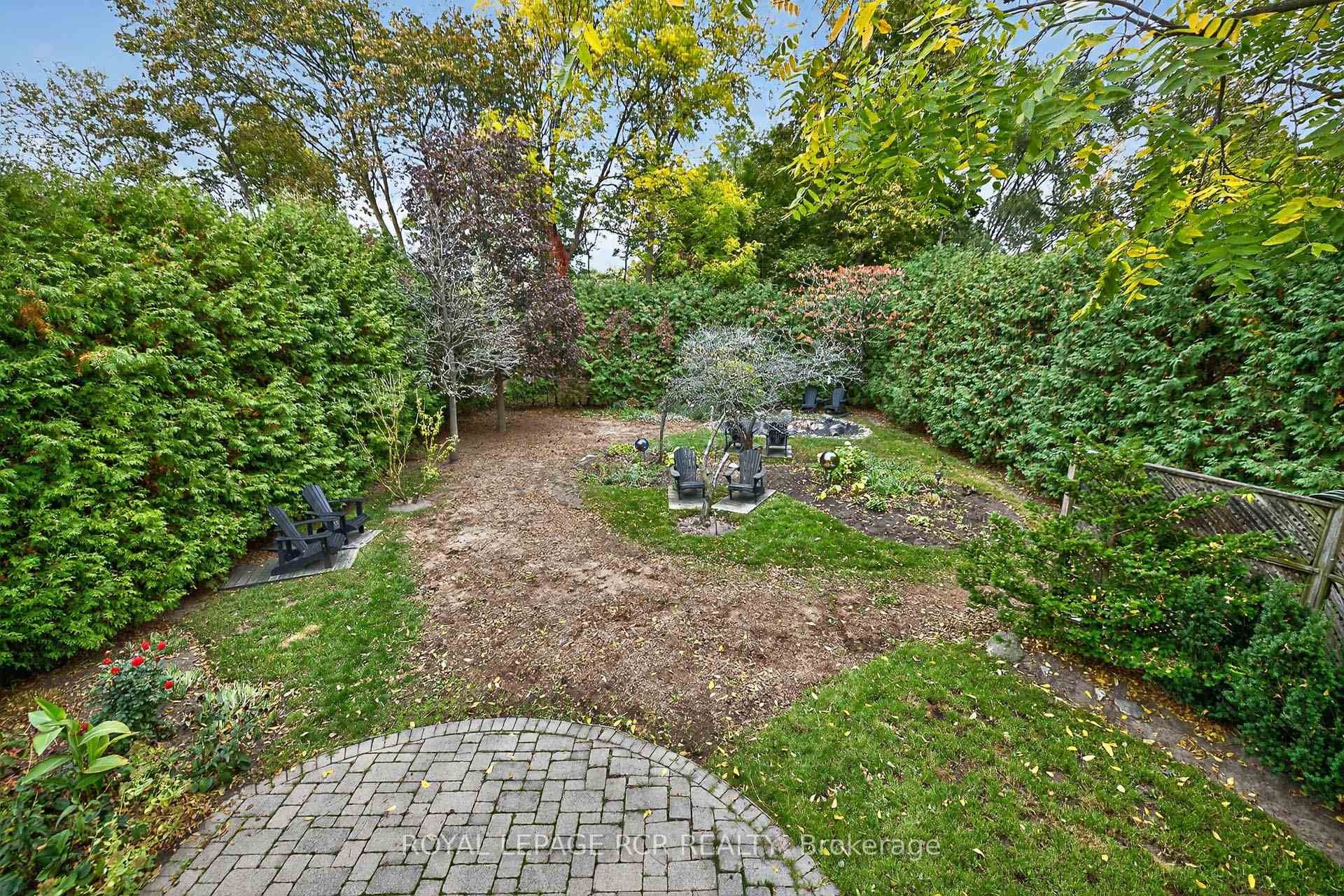 









87


George

Street,
Aurora,




ON
L4G 2S3

