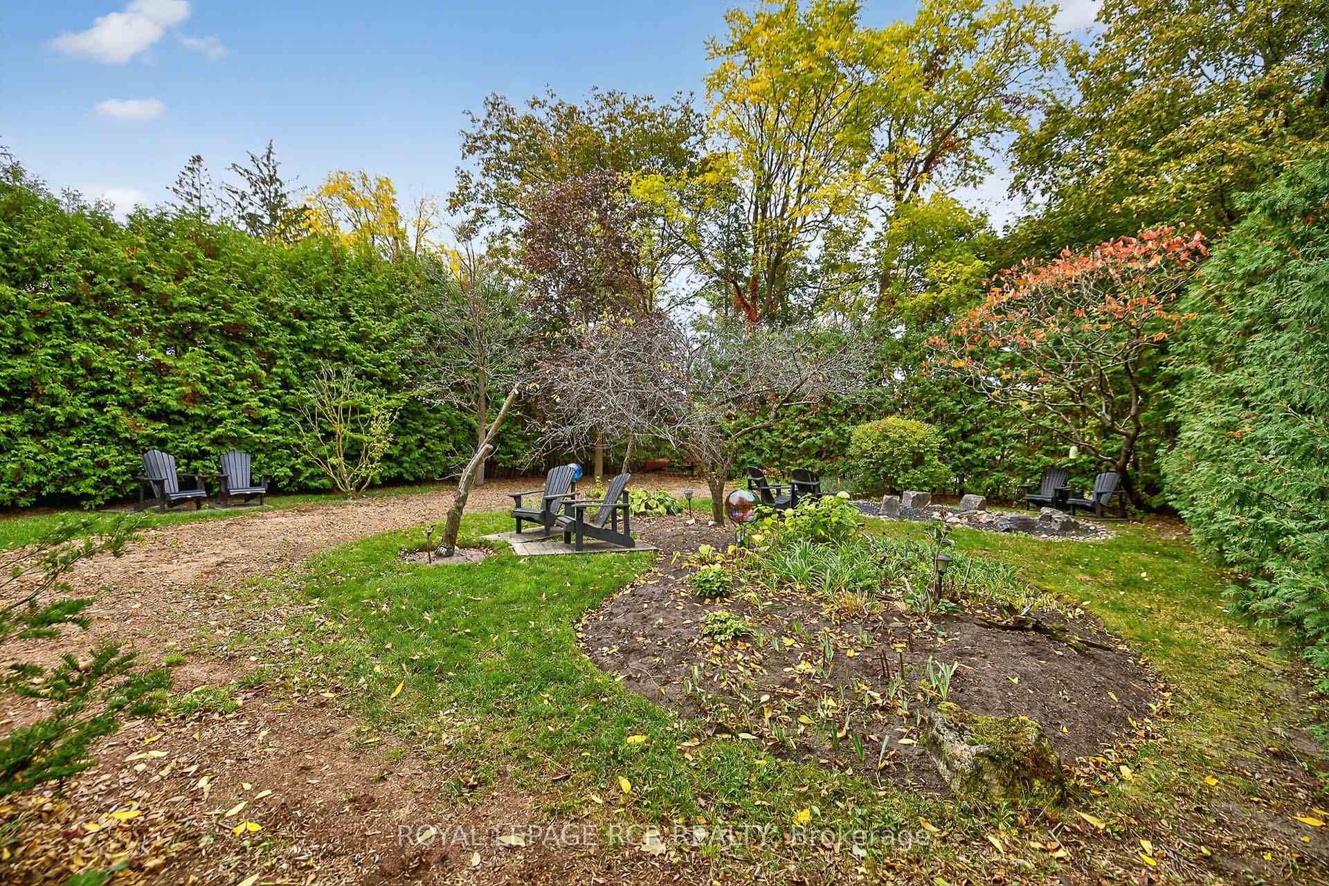 









87


George

Street,
Aurora,




ON
L4G 2S3

