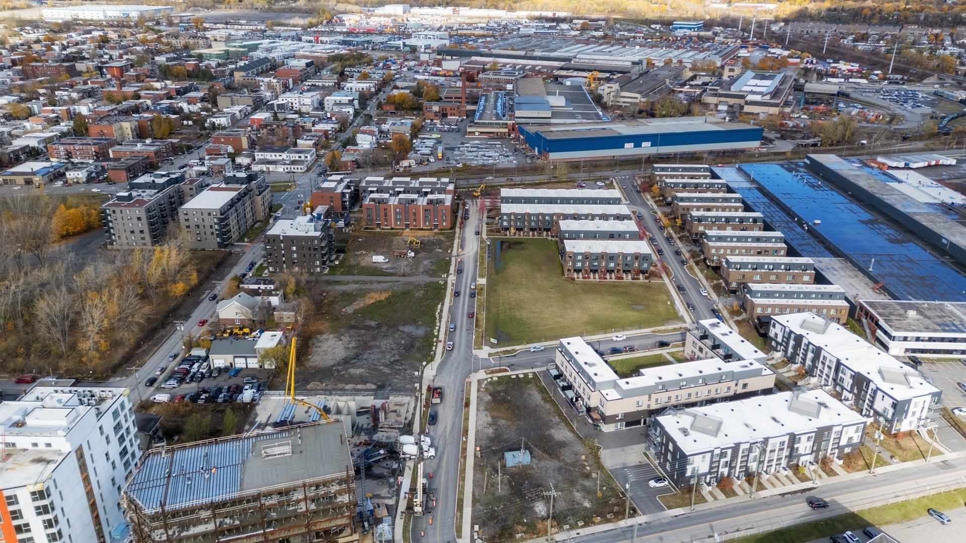 









387


Av. Skaniatarati

, 102,
Montréal (Lachine),




QC
H8S0A1

