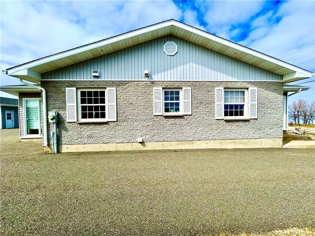 









7662


du Havre

,
Bas-Caraquet,




NB
E1W 5X2

