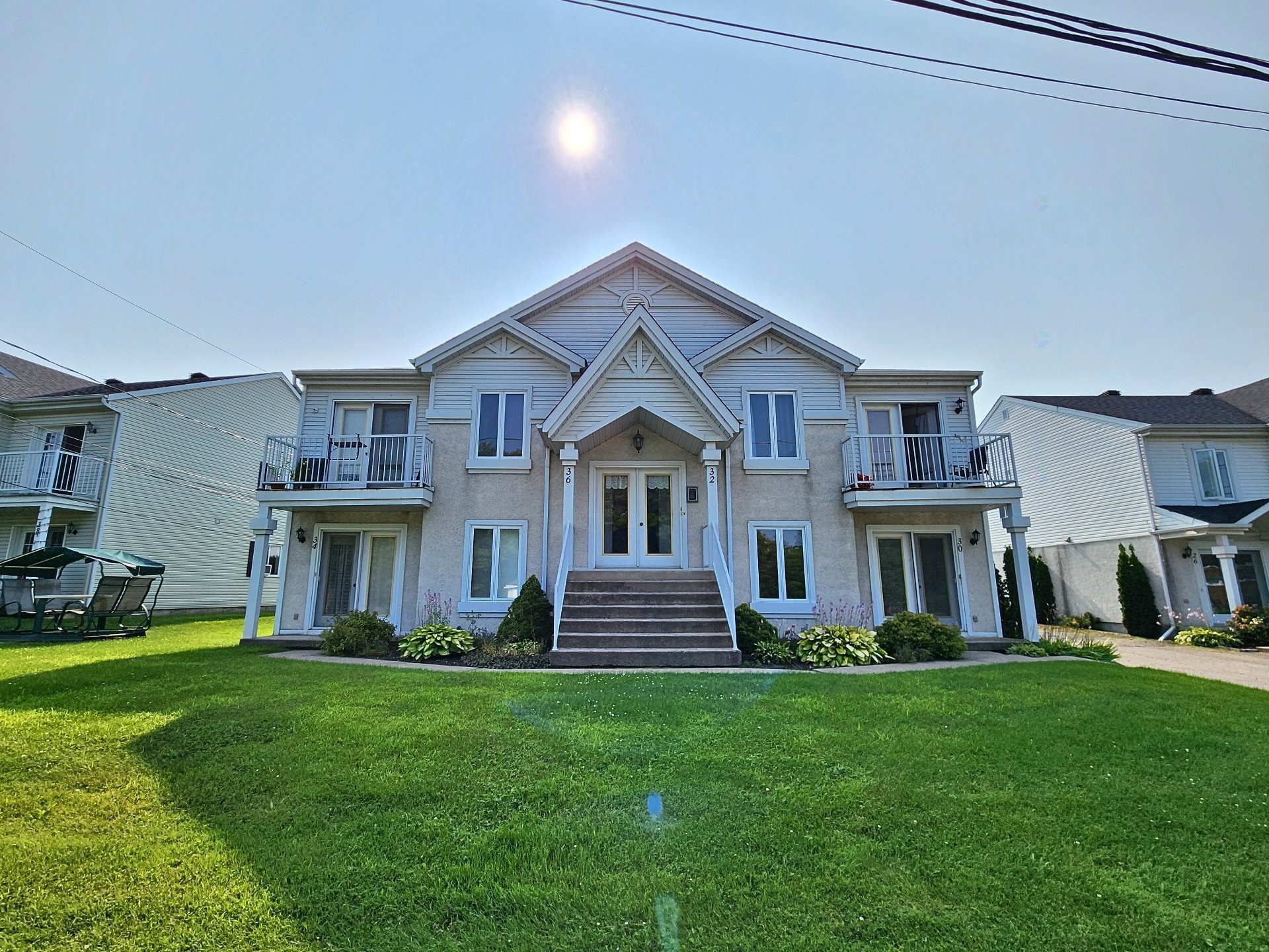 









22

 - 44


Route des Seigneurs

,
Saint-André-d'Argenteuil,




QC
J0V1X0

