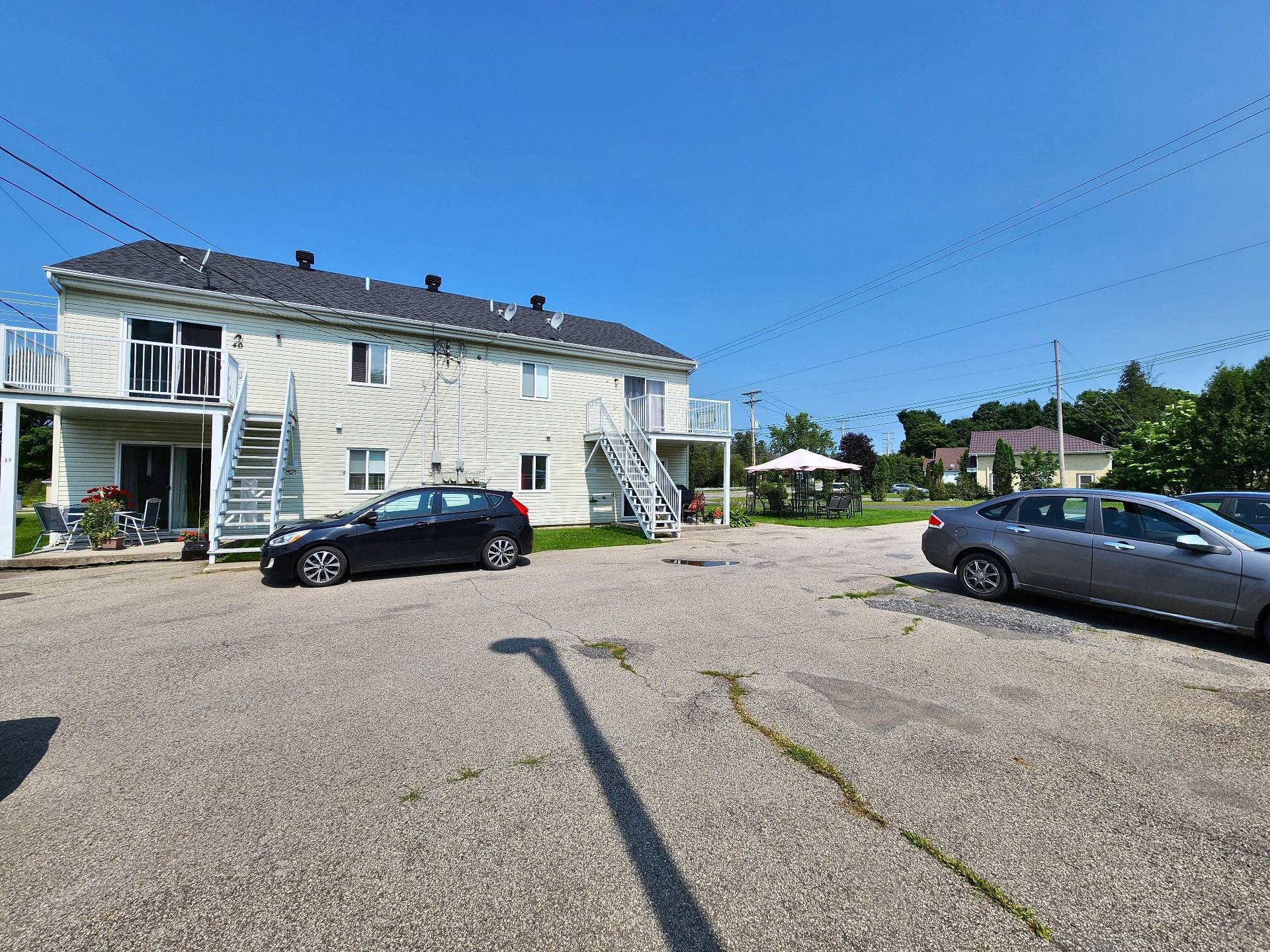 









22

 - 44


Route des Seigneurs

,
Saint-André-d'Argenteuil,




QC
J0V1X0

