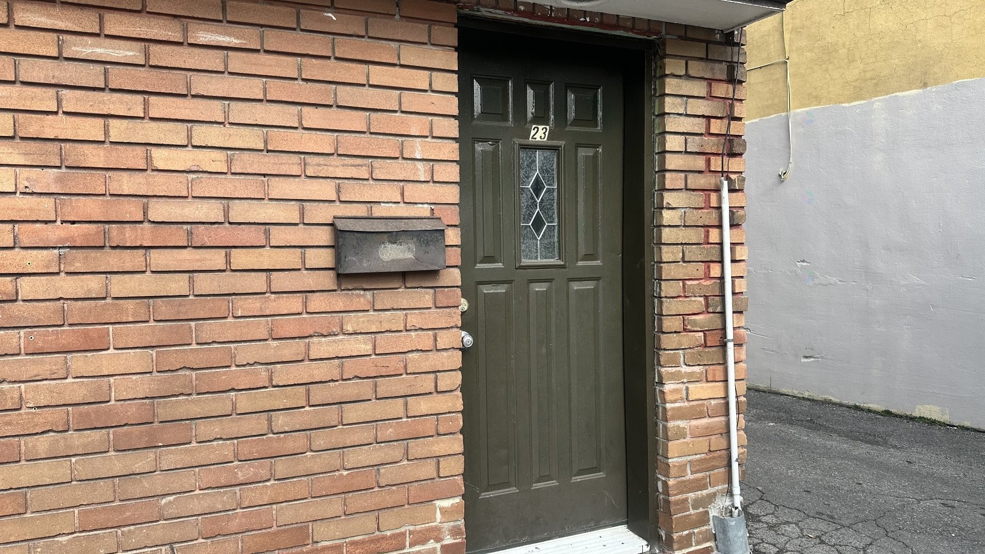 









23

 - 25


Rue de l'Église

,
Montréal (Verdun/Île-des-Soeurs),




QC
H4G2L8

