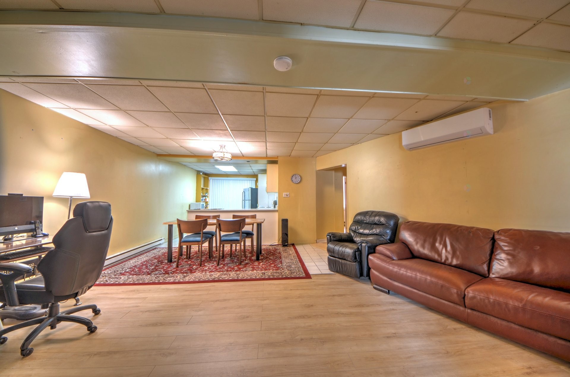 









23

 - 25


Rue de l'Église

,
Montréal (Verdun/Île-des-Soeurs),




QC
H4G2L8

