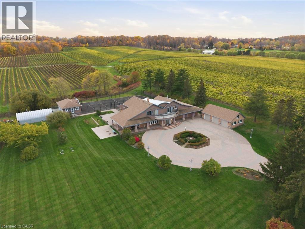 












4850 HILLSIDE Drive

,
Beamsville,




Ontario
L0R1B0

